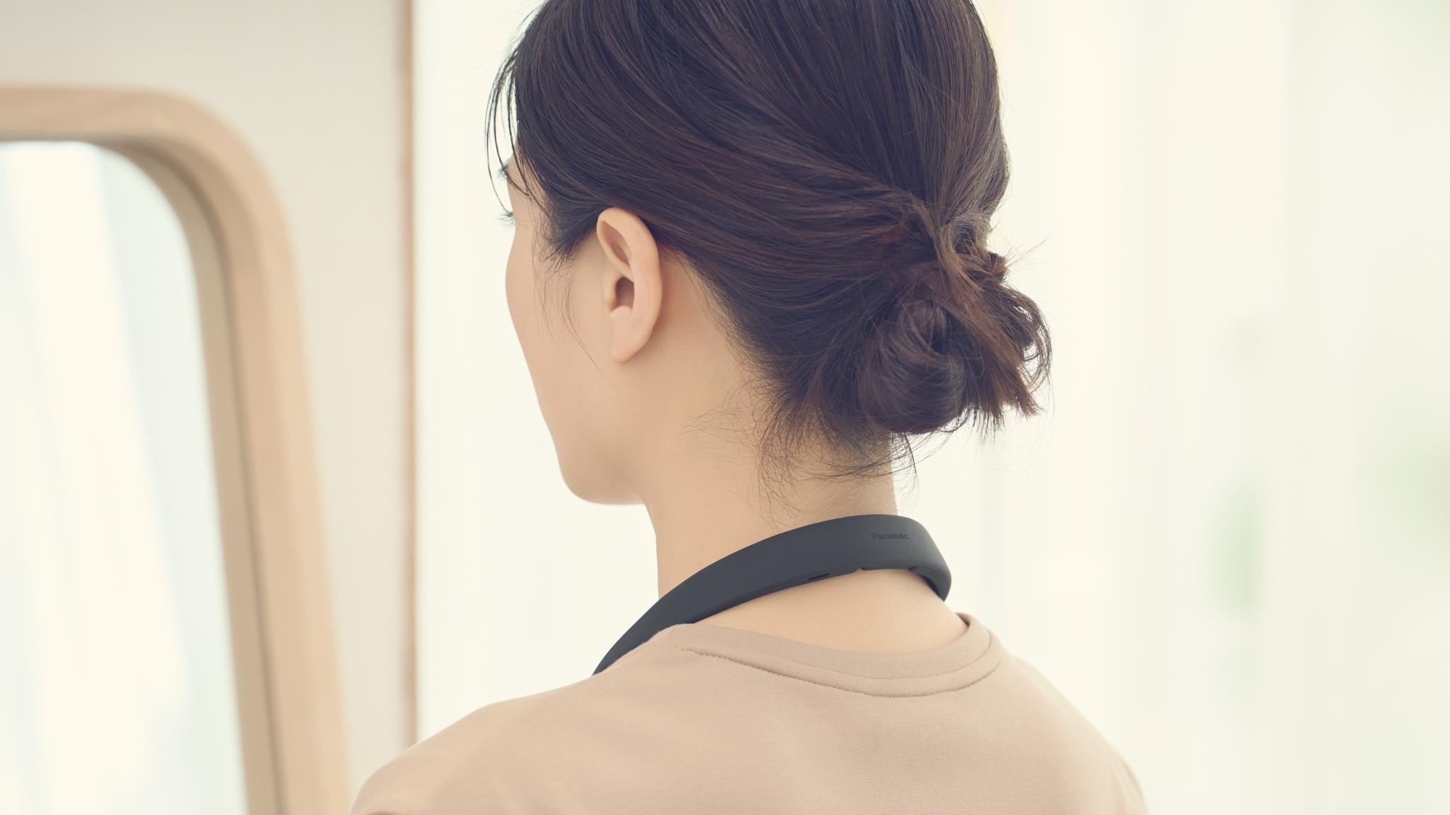 Panasonic CoriCoran-loop EW-RA520