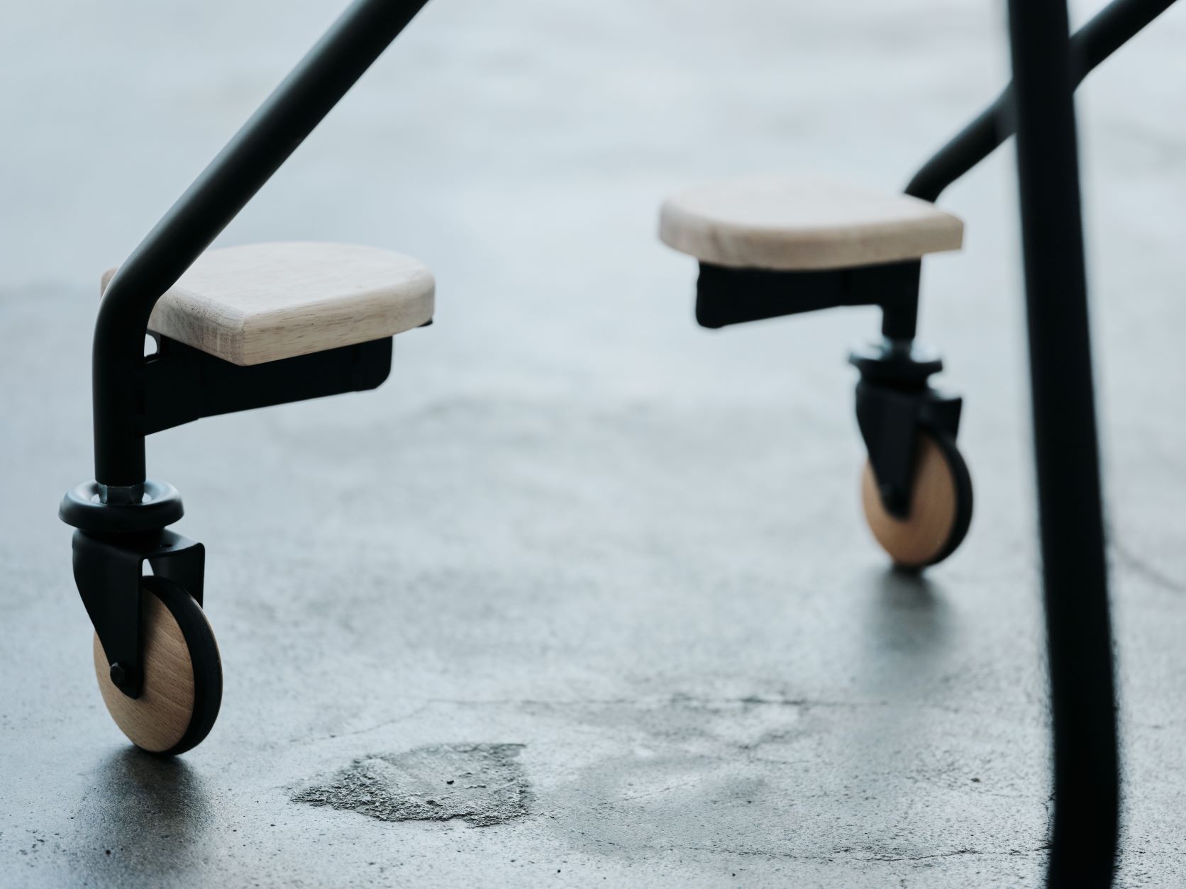 STACKABLE WHEELCHAIR by Adachi Clinic Kobe