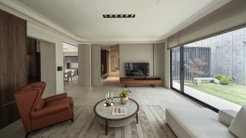 Veiled Peaks, Artistic Serenity