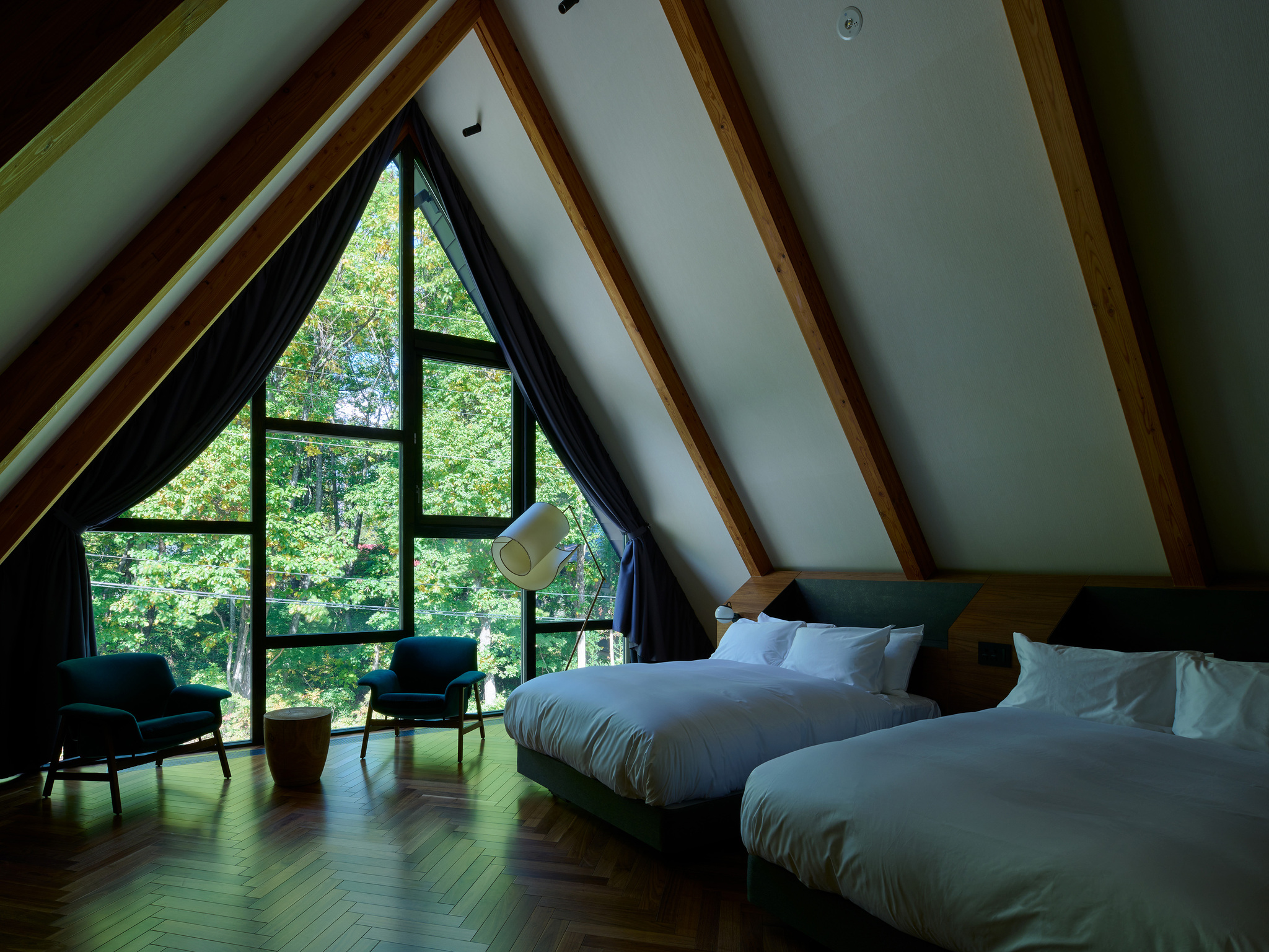 Kanolly Resorts