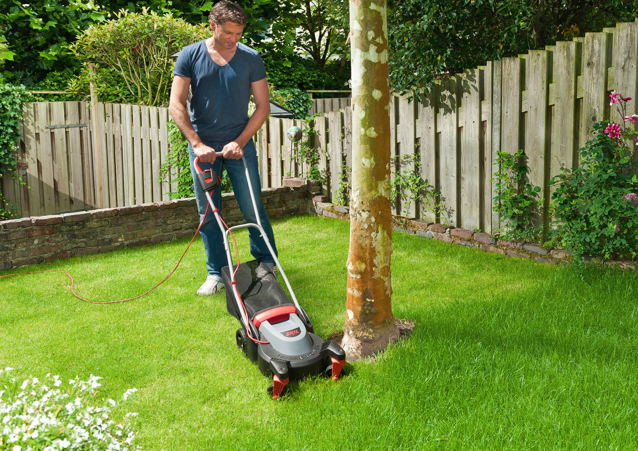 0711 Urban Mower