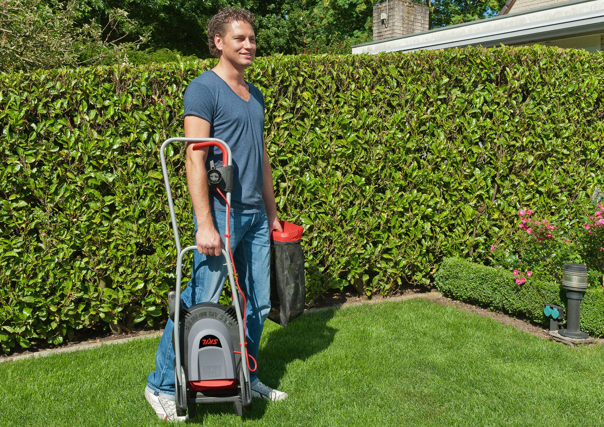 0711 Urban Mower