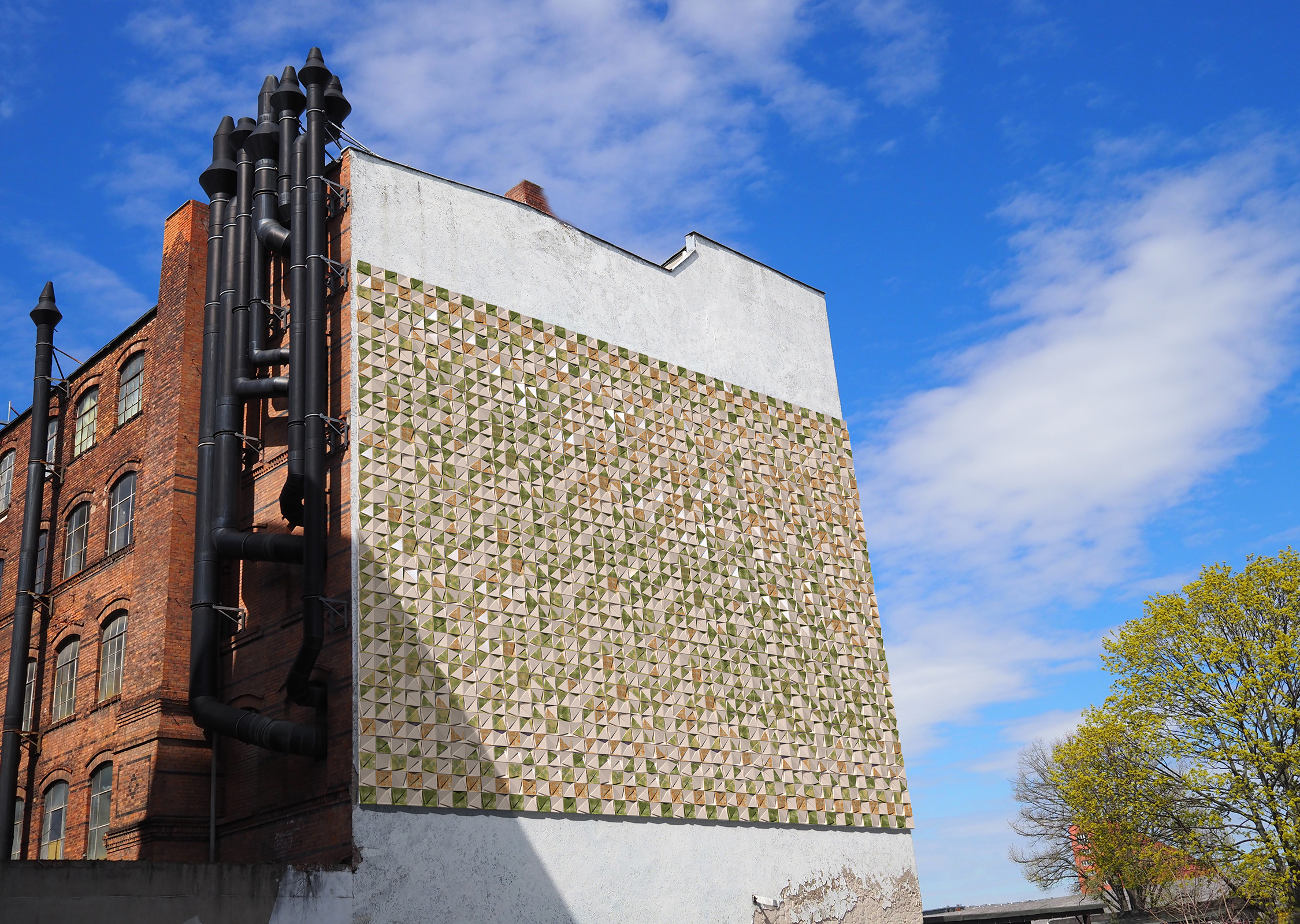 cellular - the breathing facade tile