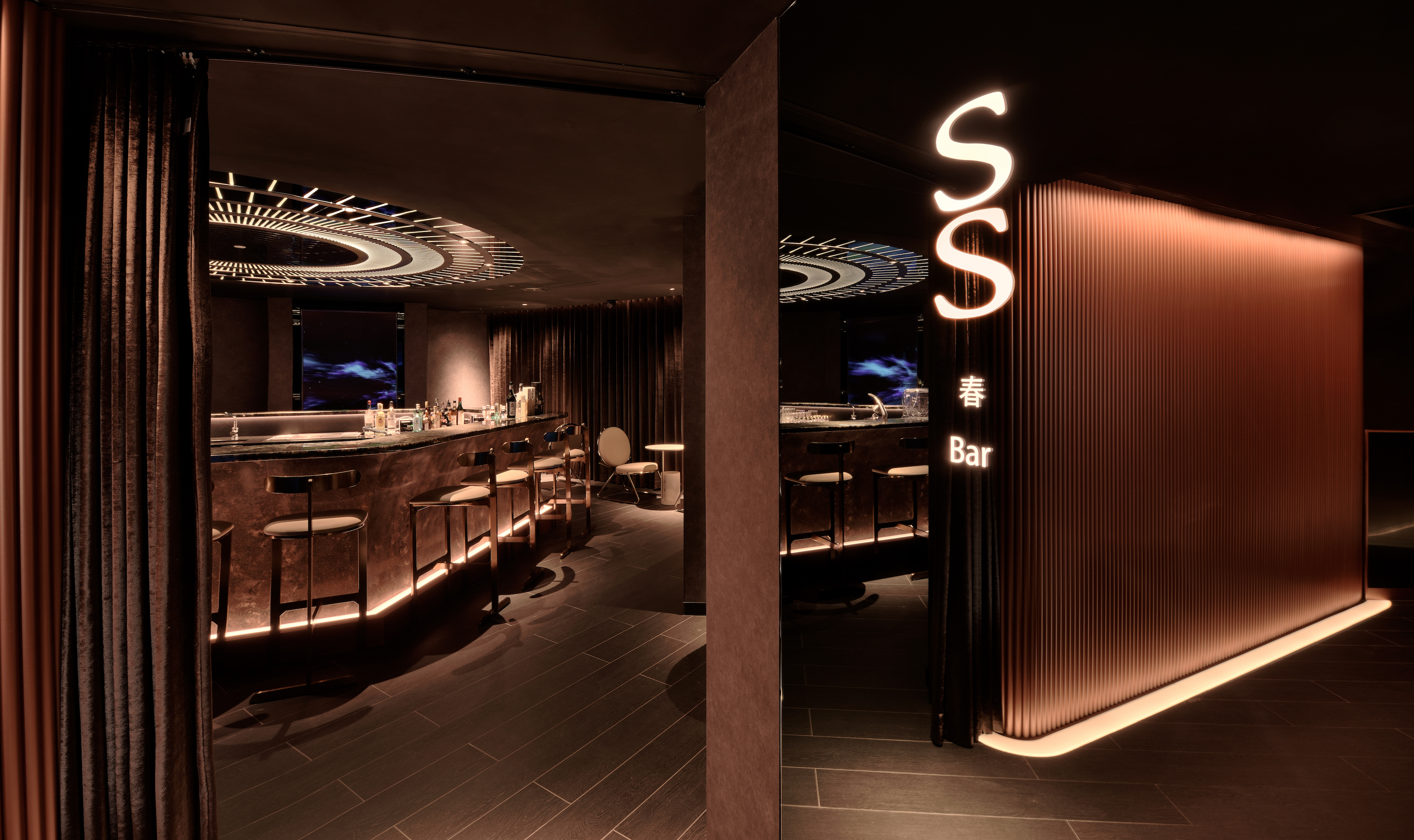 YUIMOM Group. SS Bar. Spring