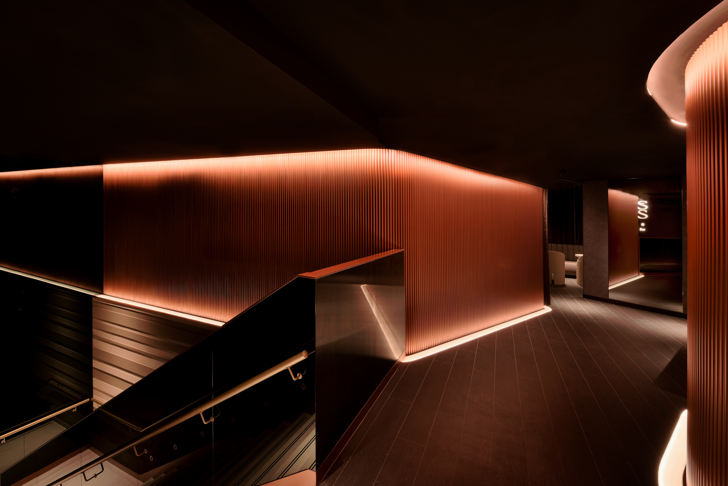 YUIMOM Group. SS Bar. Spring