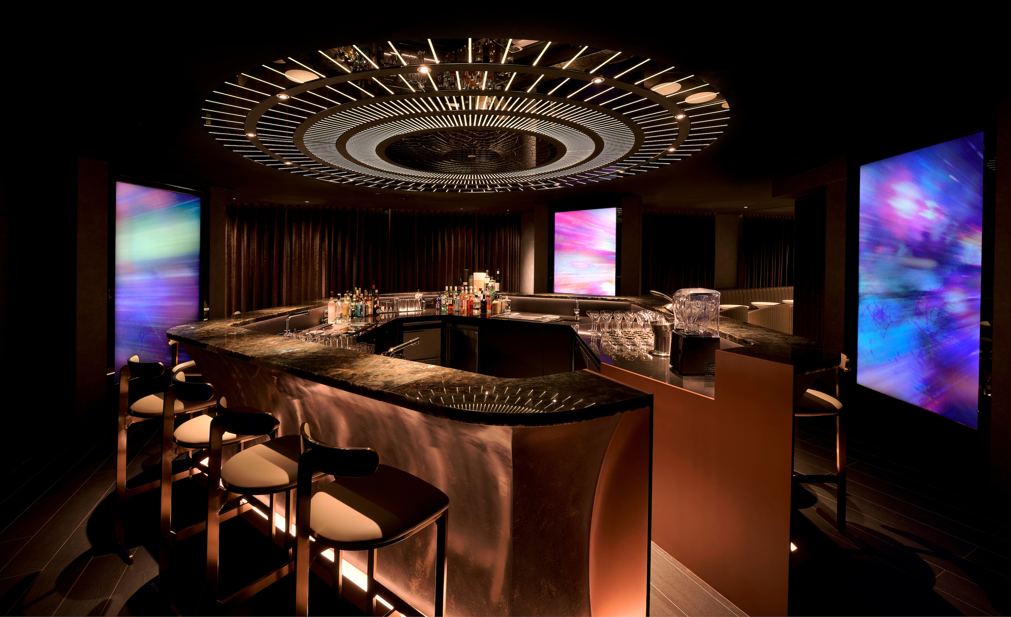 YUIMOM Group. SS Bar. Spring