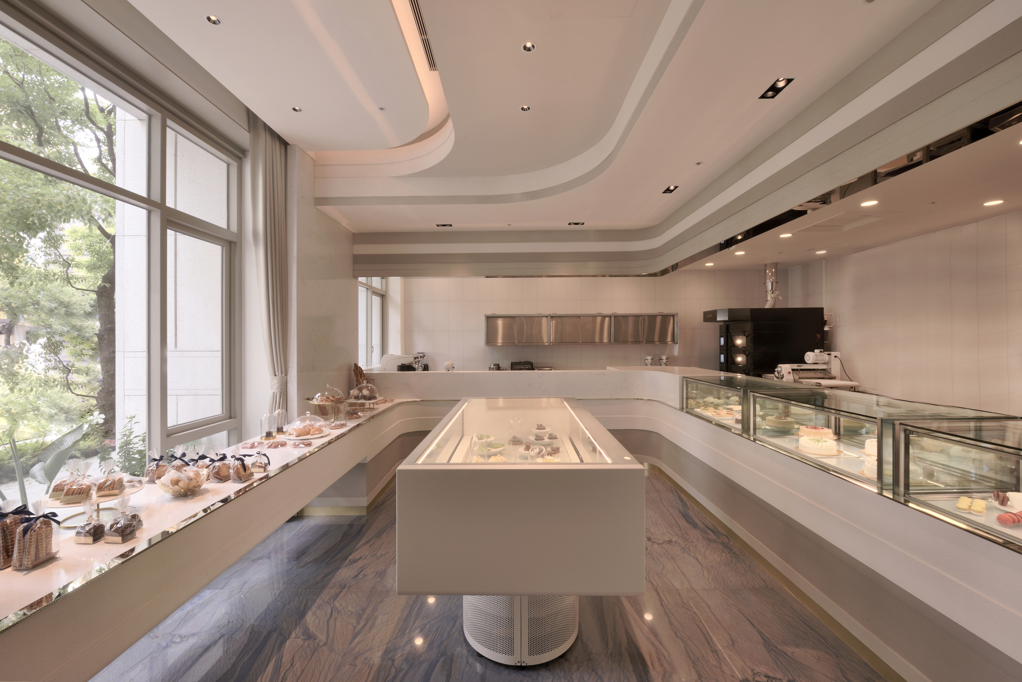 YUIMOM Group. SS Pâtisserie. Summer