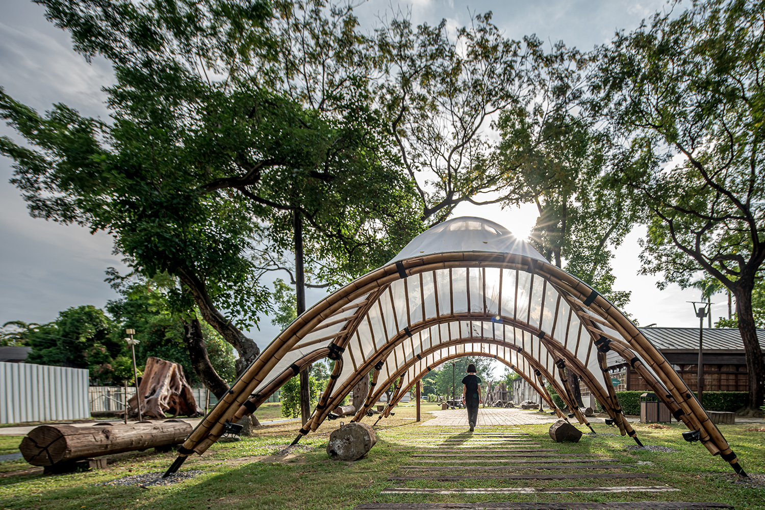 TECTONICS OF BAMBOO -NEW DIMENSION