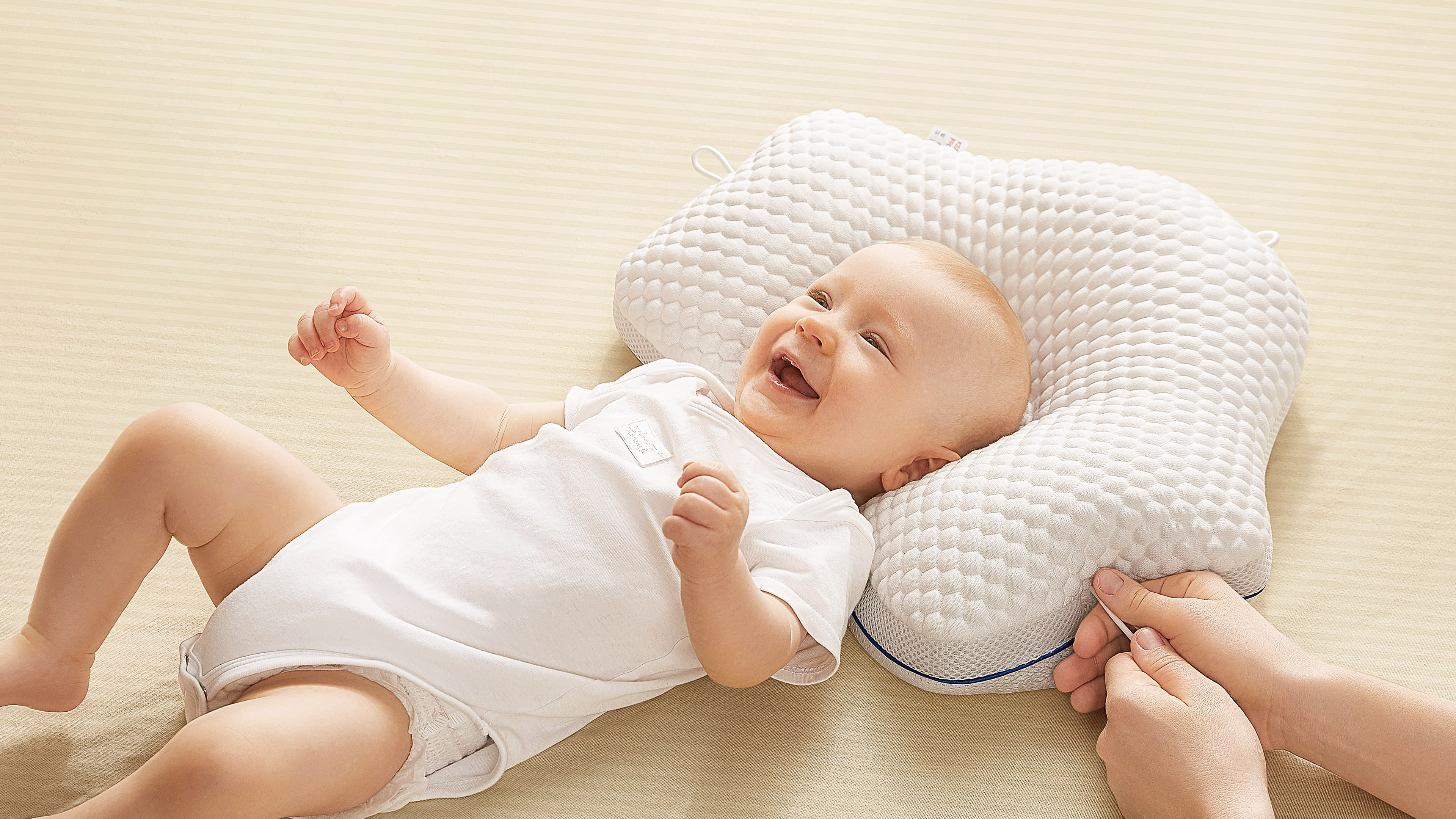 Pacify Shaping Pillow