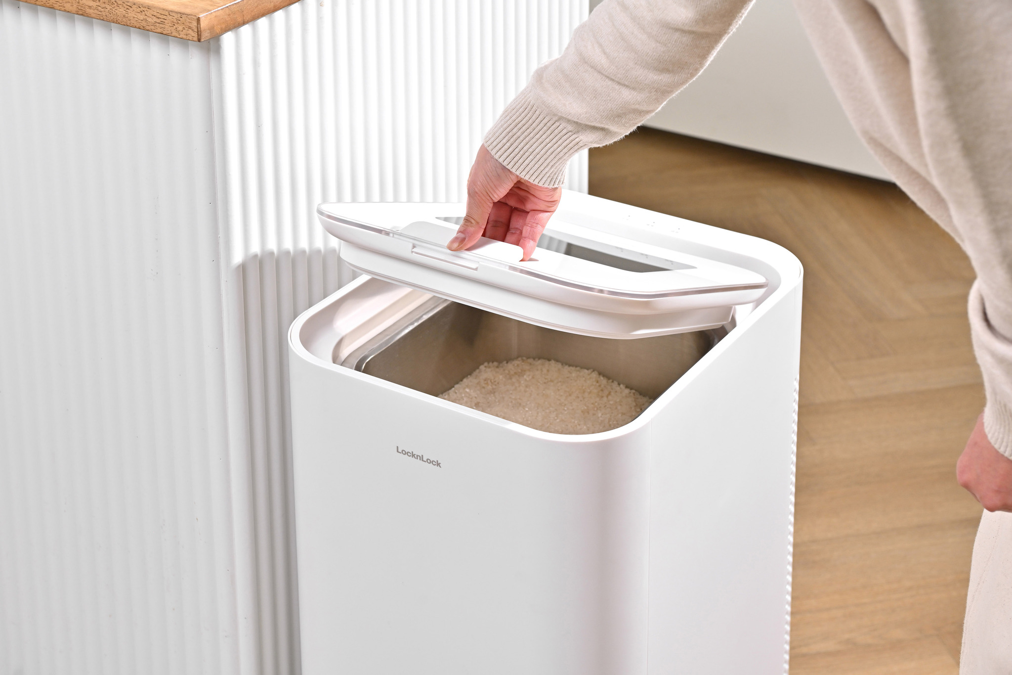 LocknLock Vacuum Rice Fridge
