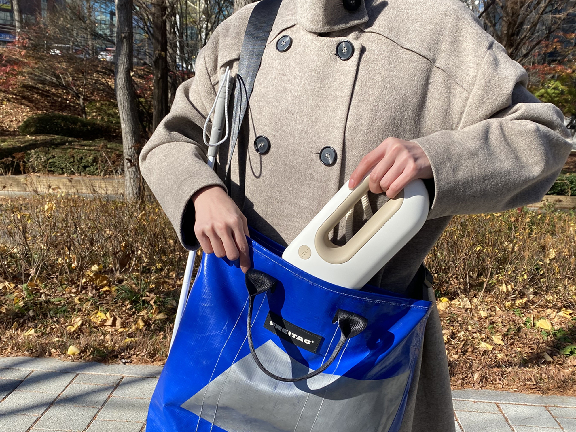 Smart Cane: Multi-sensory navigator for the blind