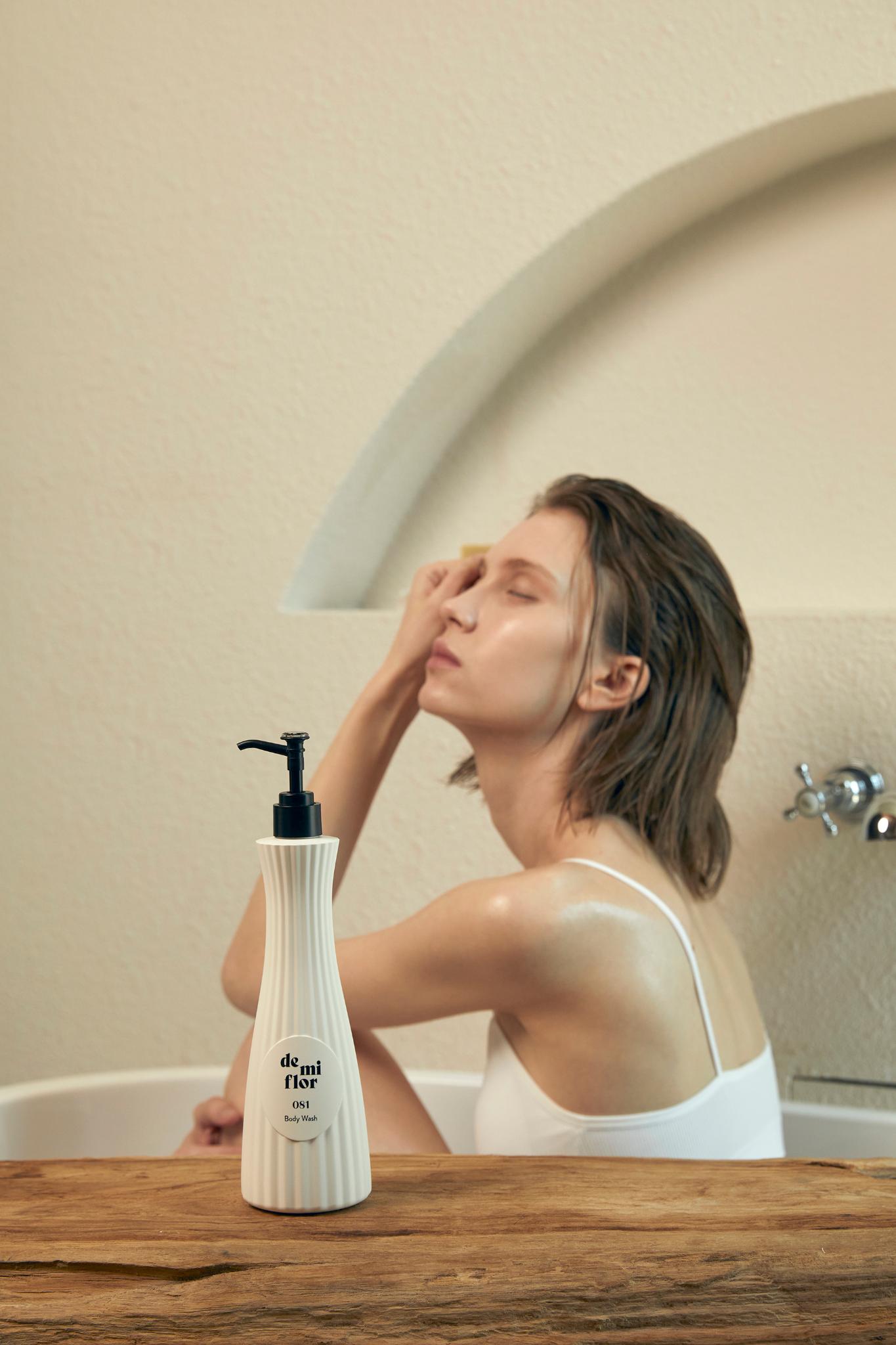 de mi flor cosmetic product & package design