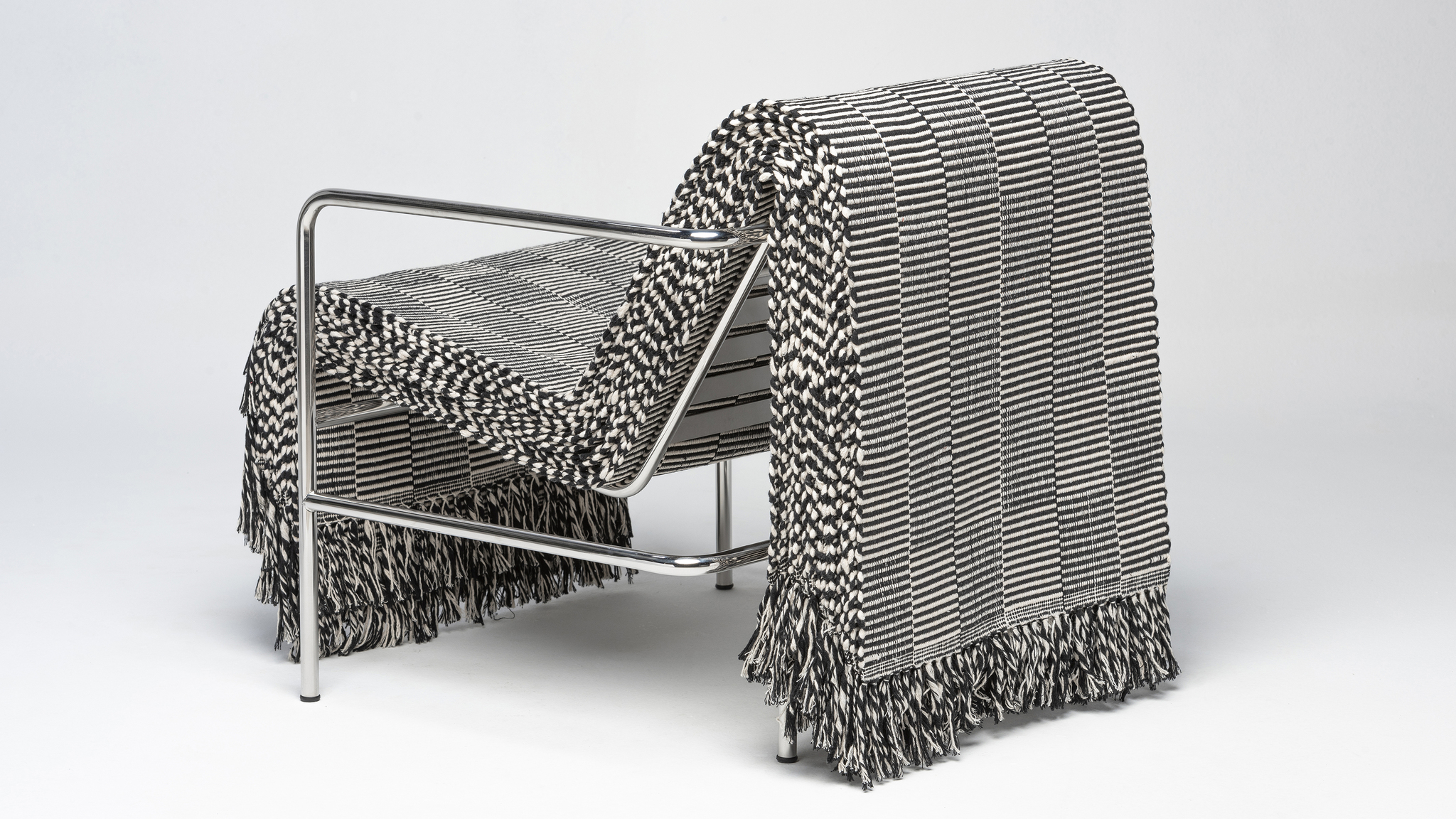 Varal Armchair