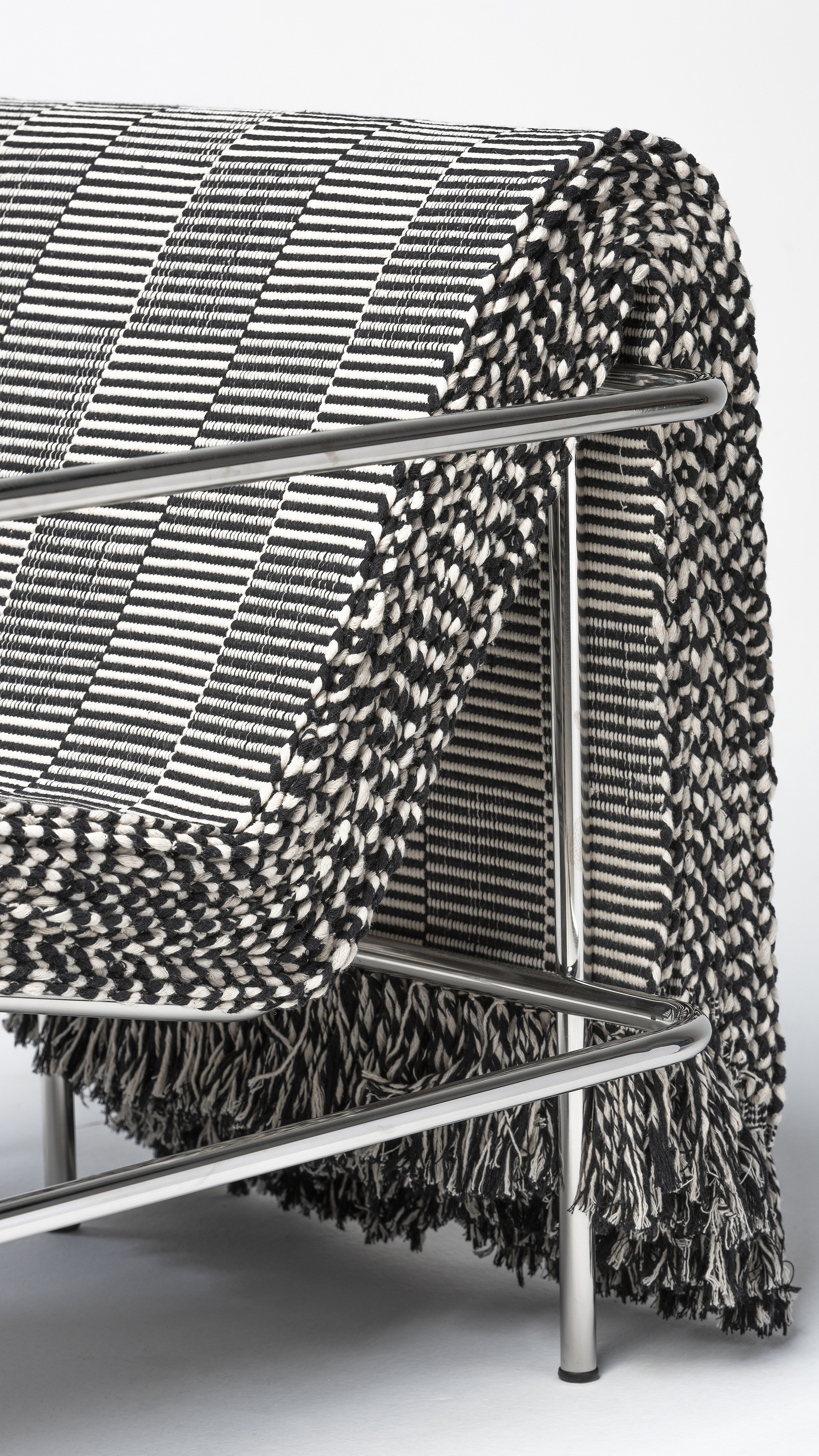 Varal Armchair