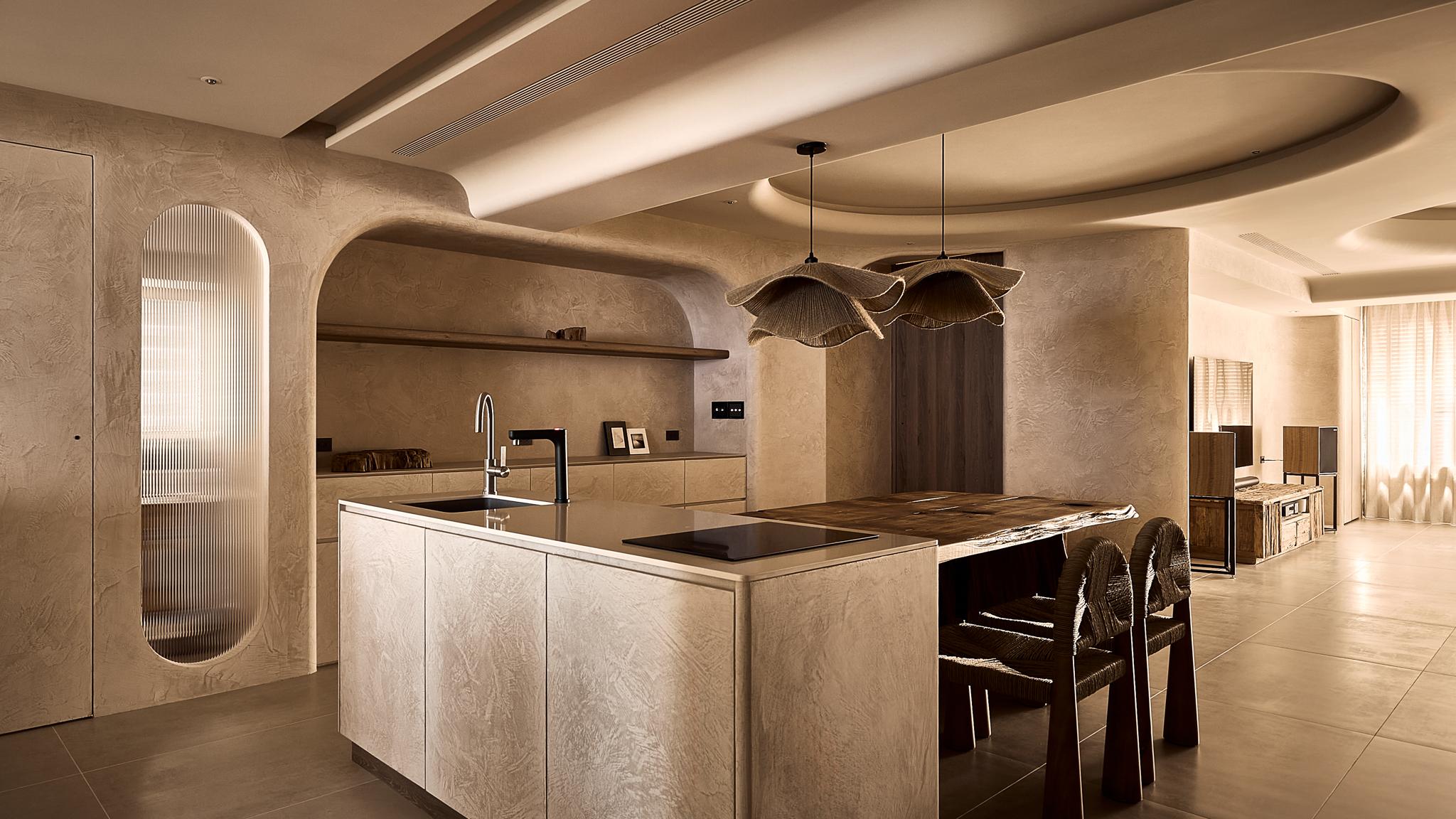 Amber Realm of Serenity