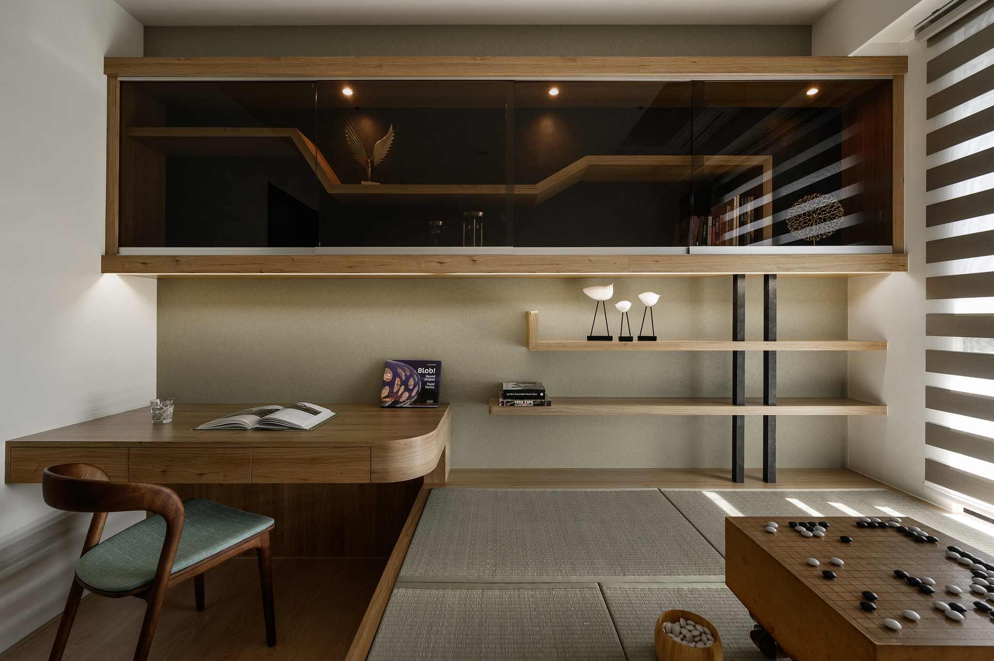 Dimming Lustre