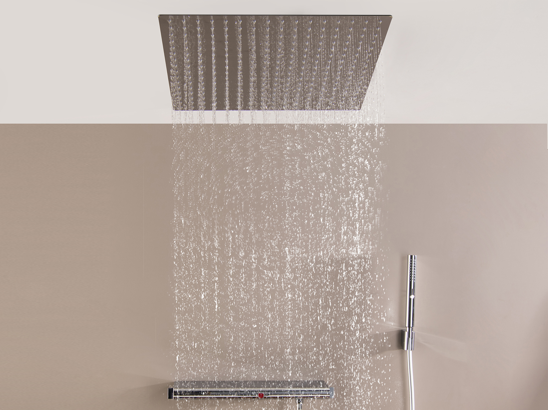 Sleek Body - Profile shower faucet