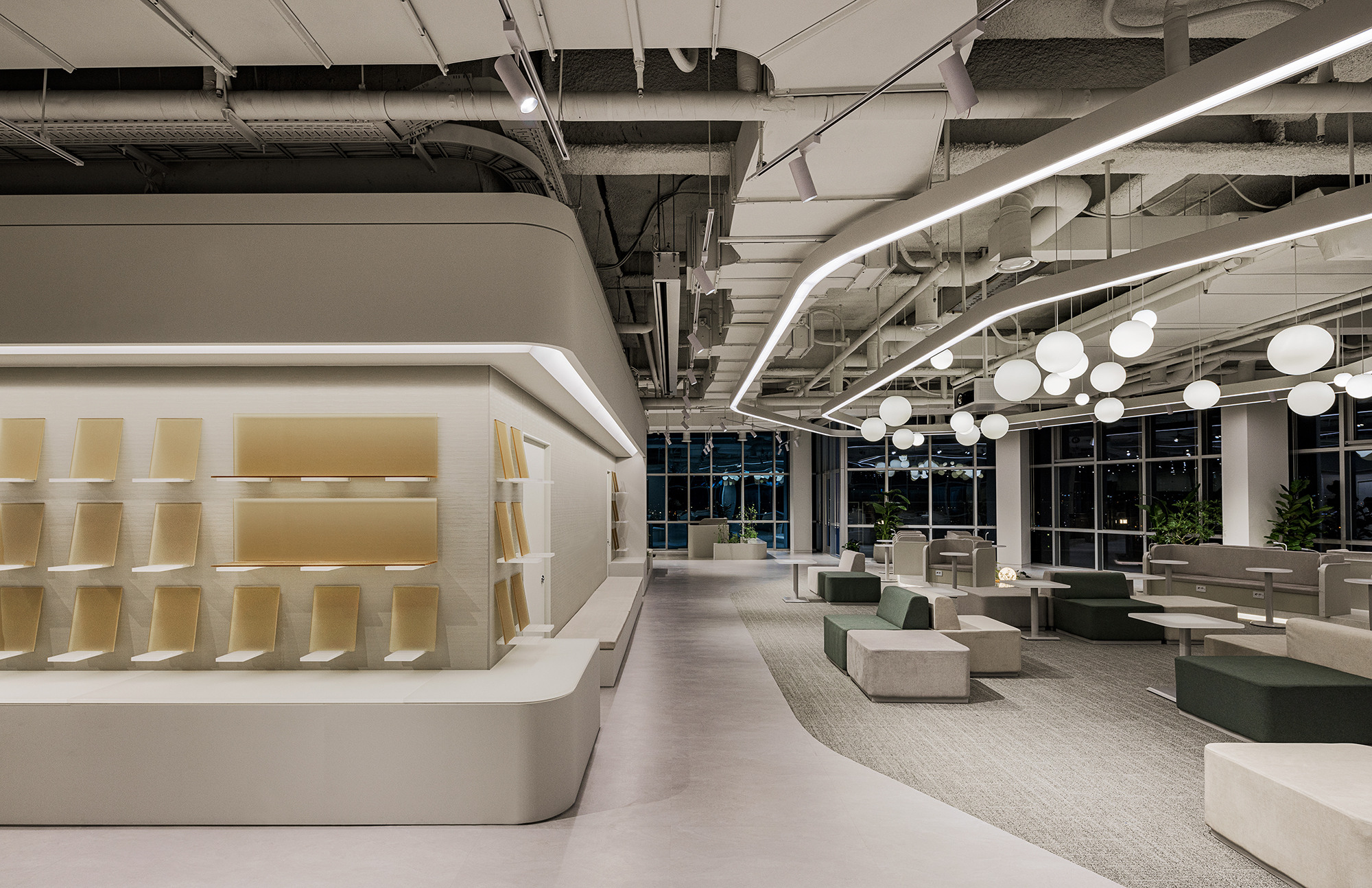Busan Workation Center - Space for Work & Vacation