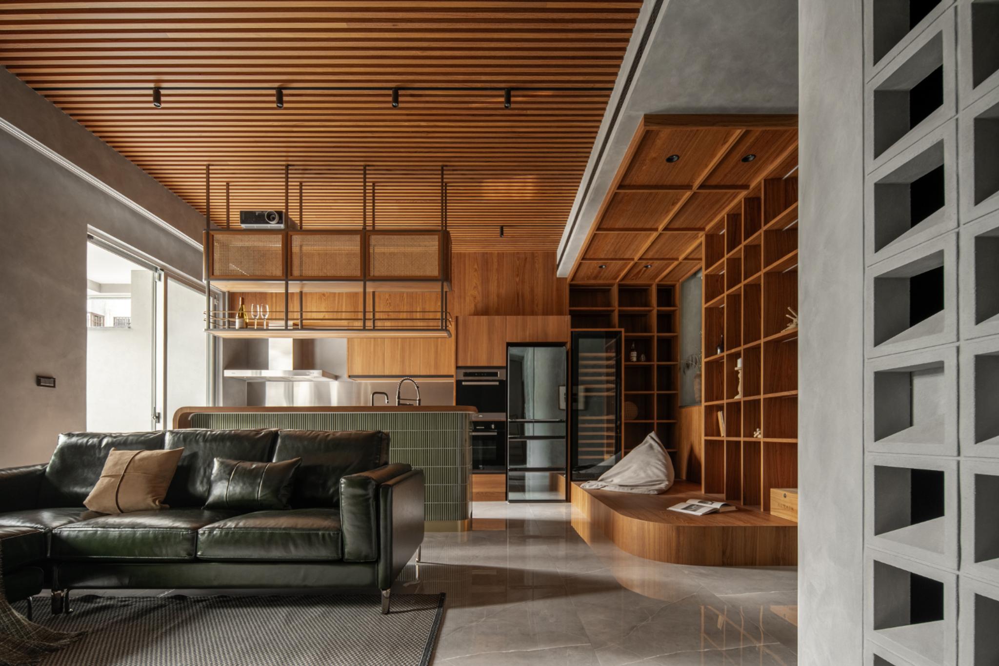 House of Dual Equilibrium