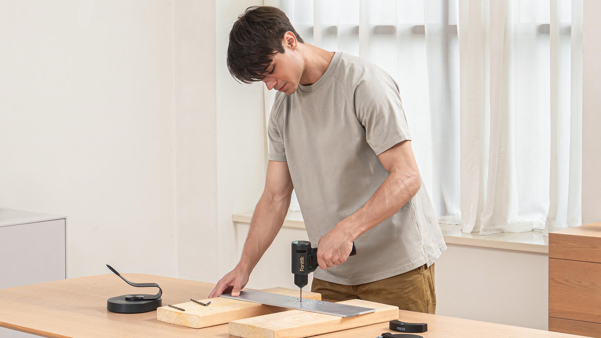 Fanttik 8V Smart Brushless Cordless Drill