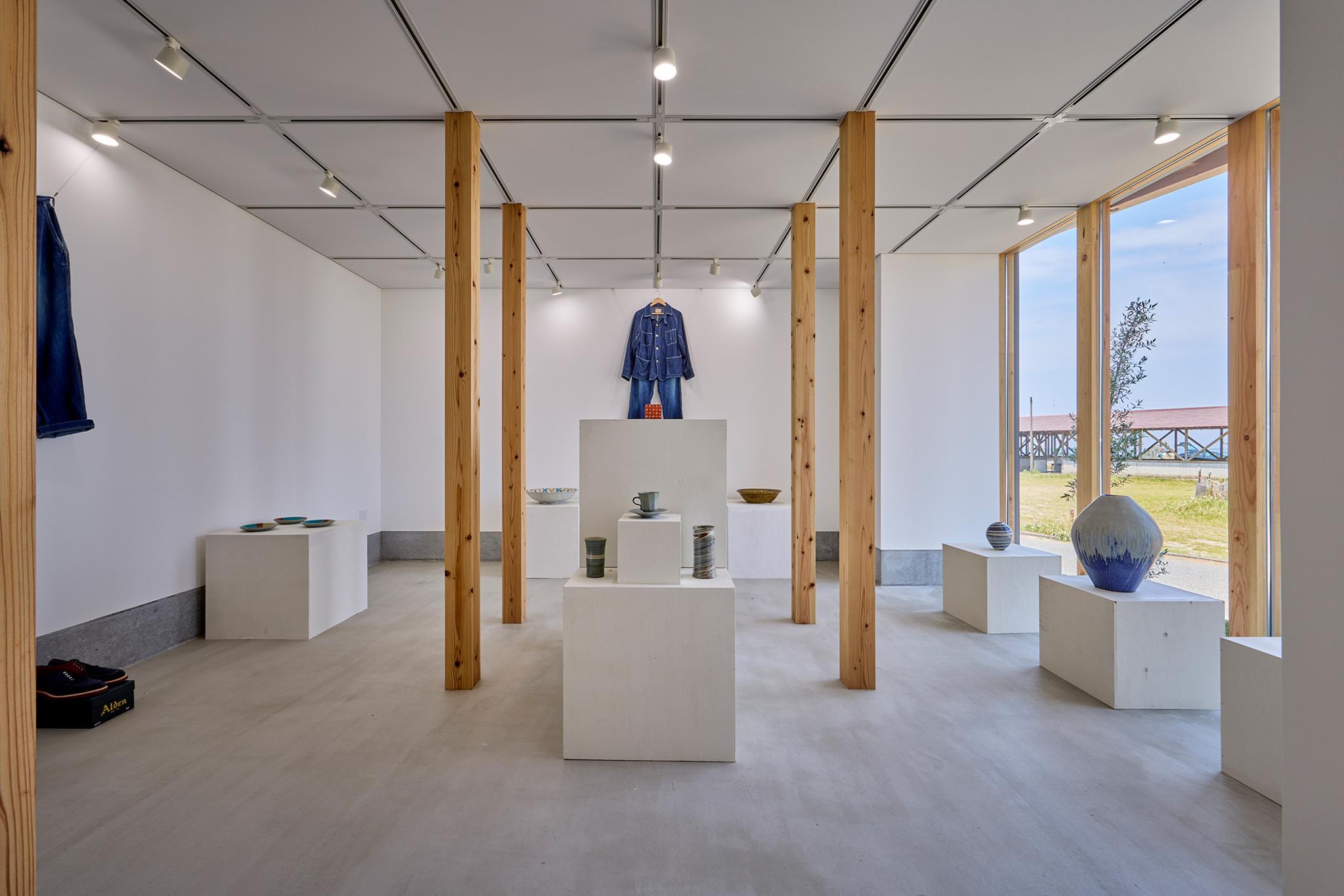 Kugamiterrace Sunset cafe and Small gallery