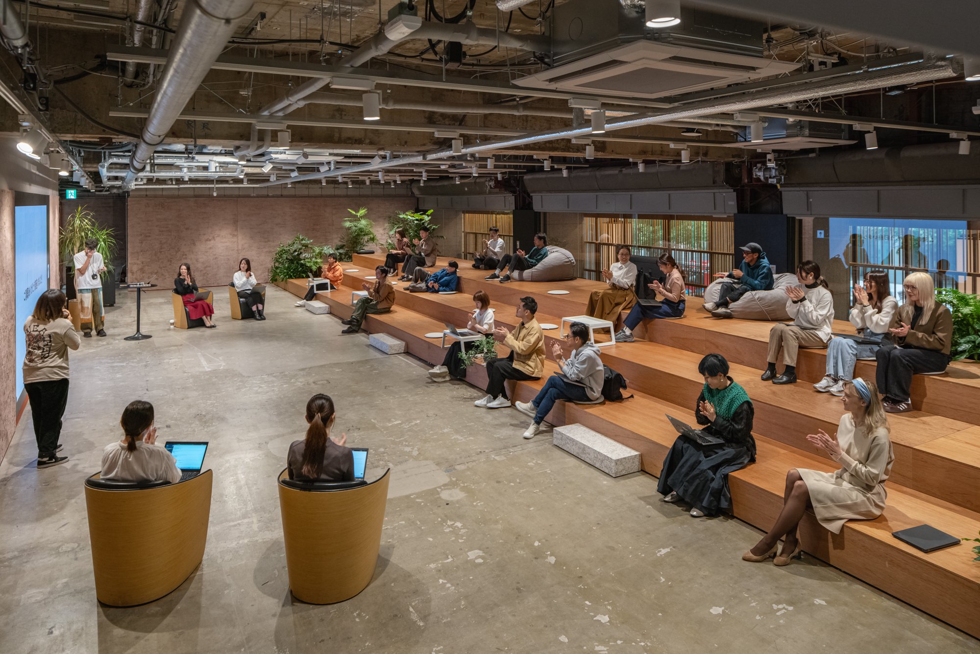 Uzabase Tokyo Office