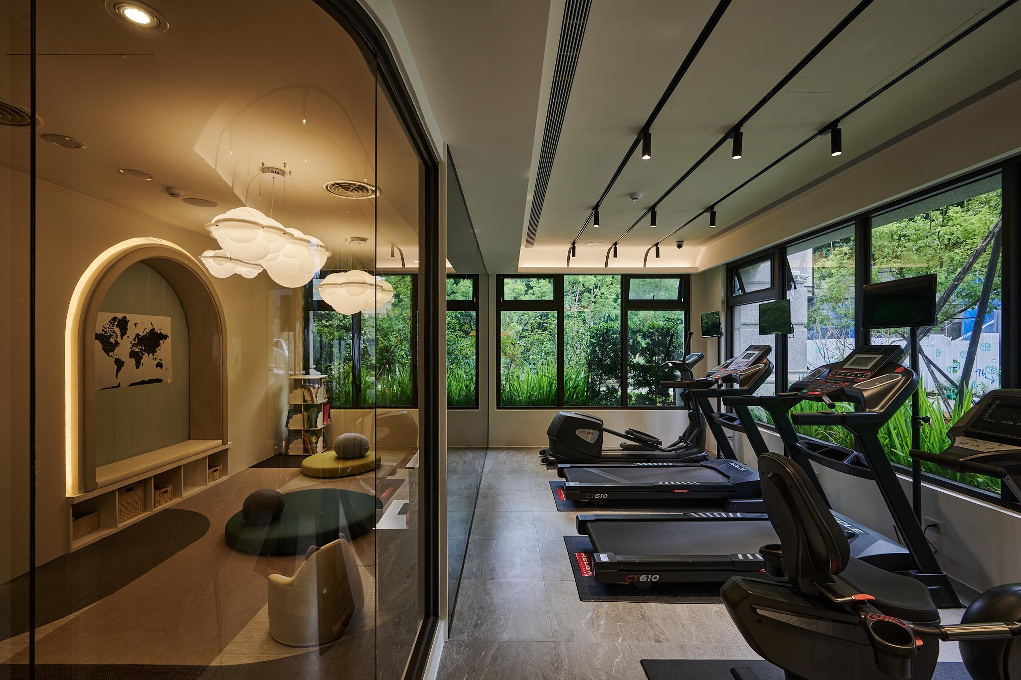 Converging Light · Painting Scenery