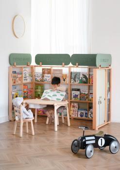 Newsstand picture book House