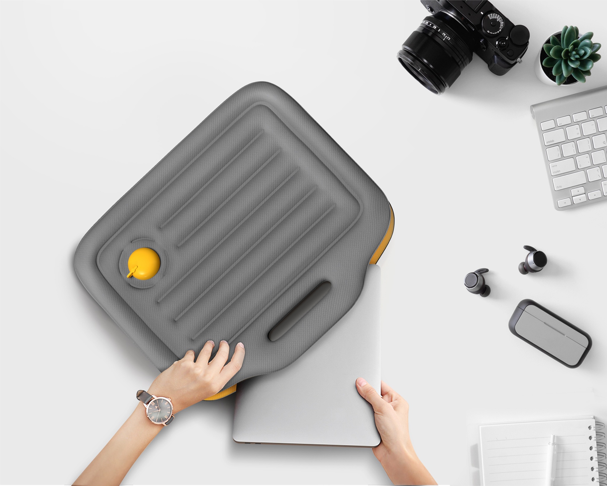 AirCushion Laptop Sleeve