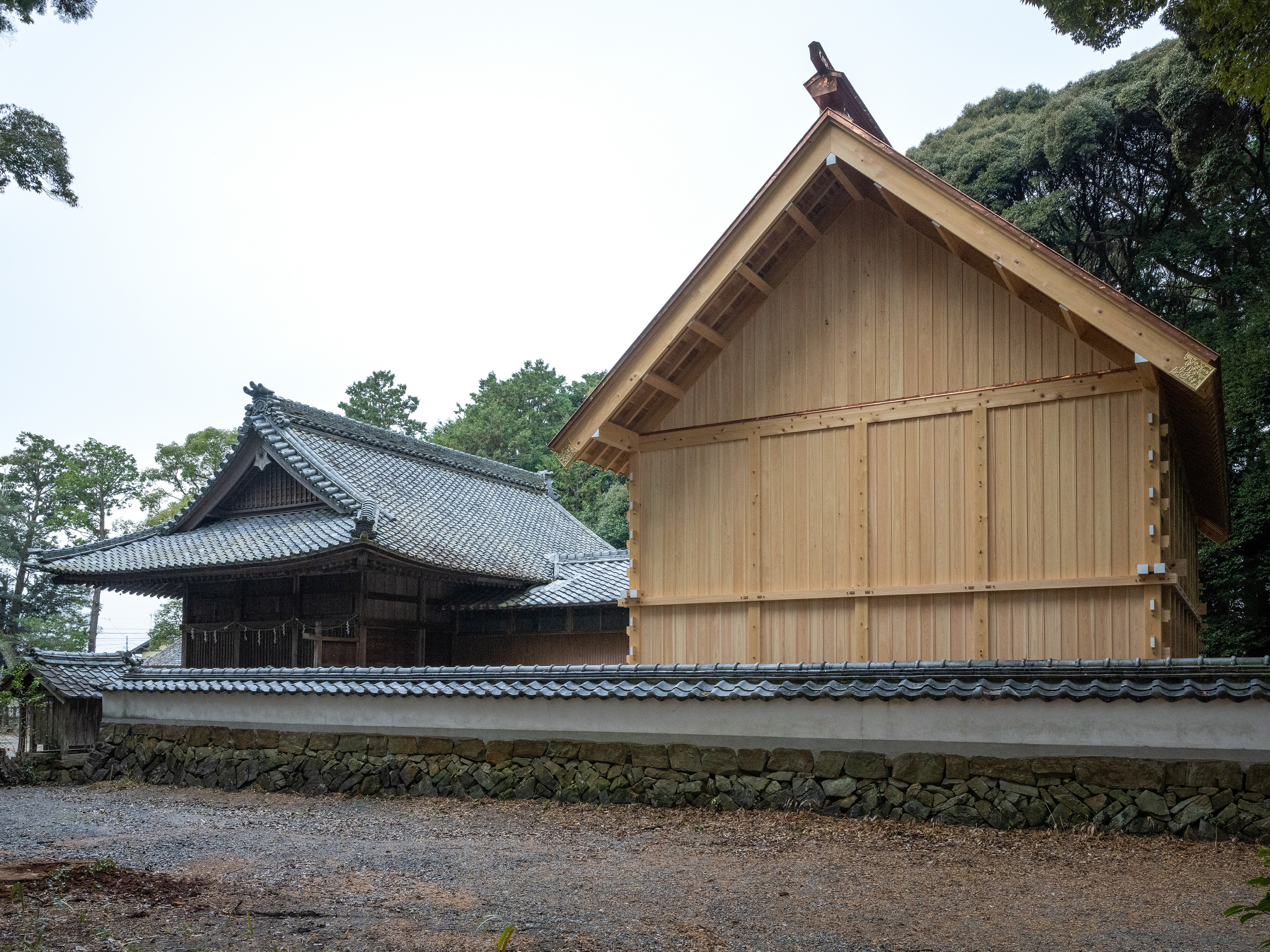 Hoshino Shrine    Covered Shrine / Main Shrine