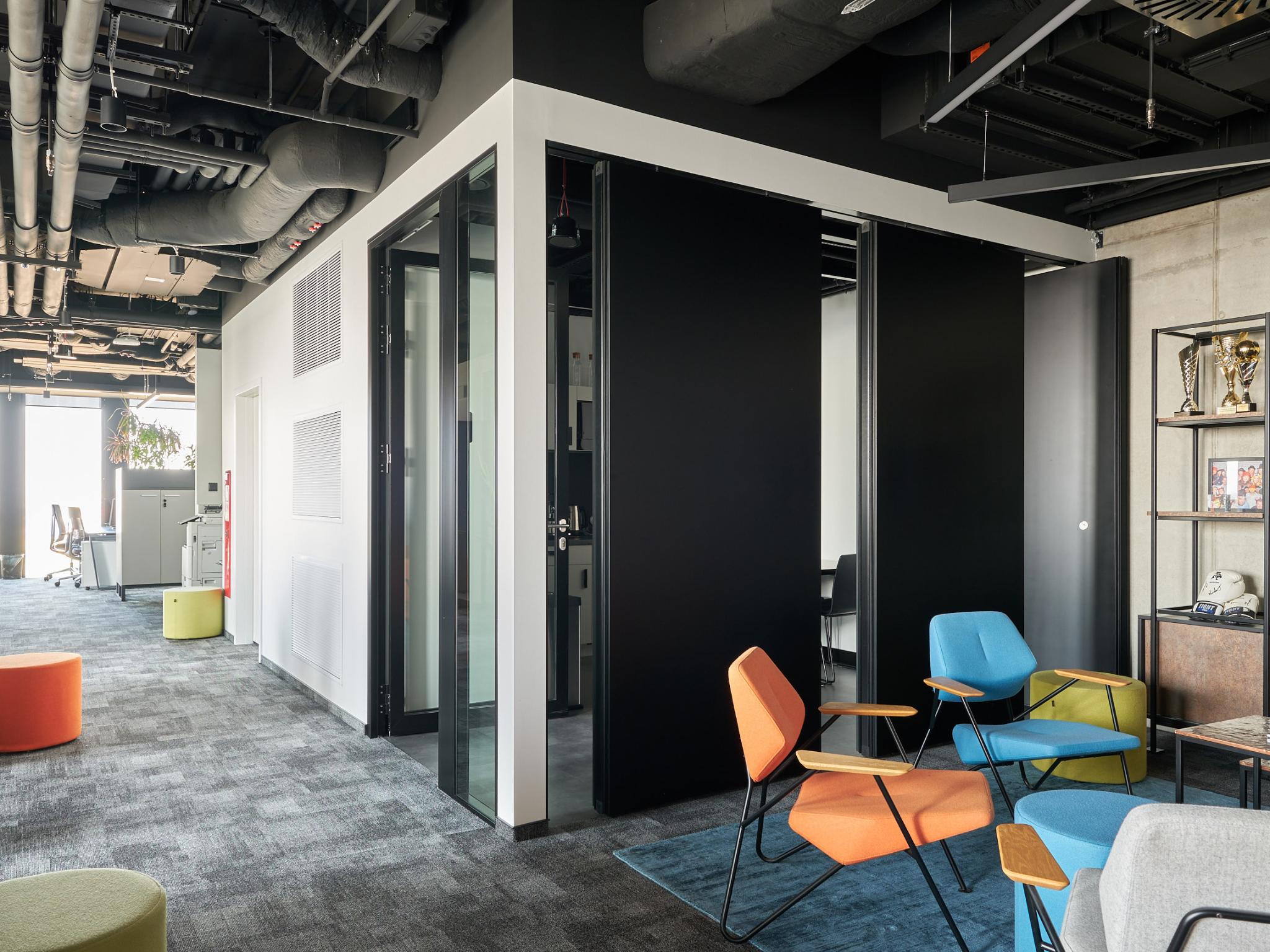 Acoustic Mobile Walls ZigZak