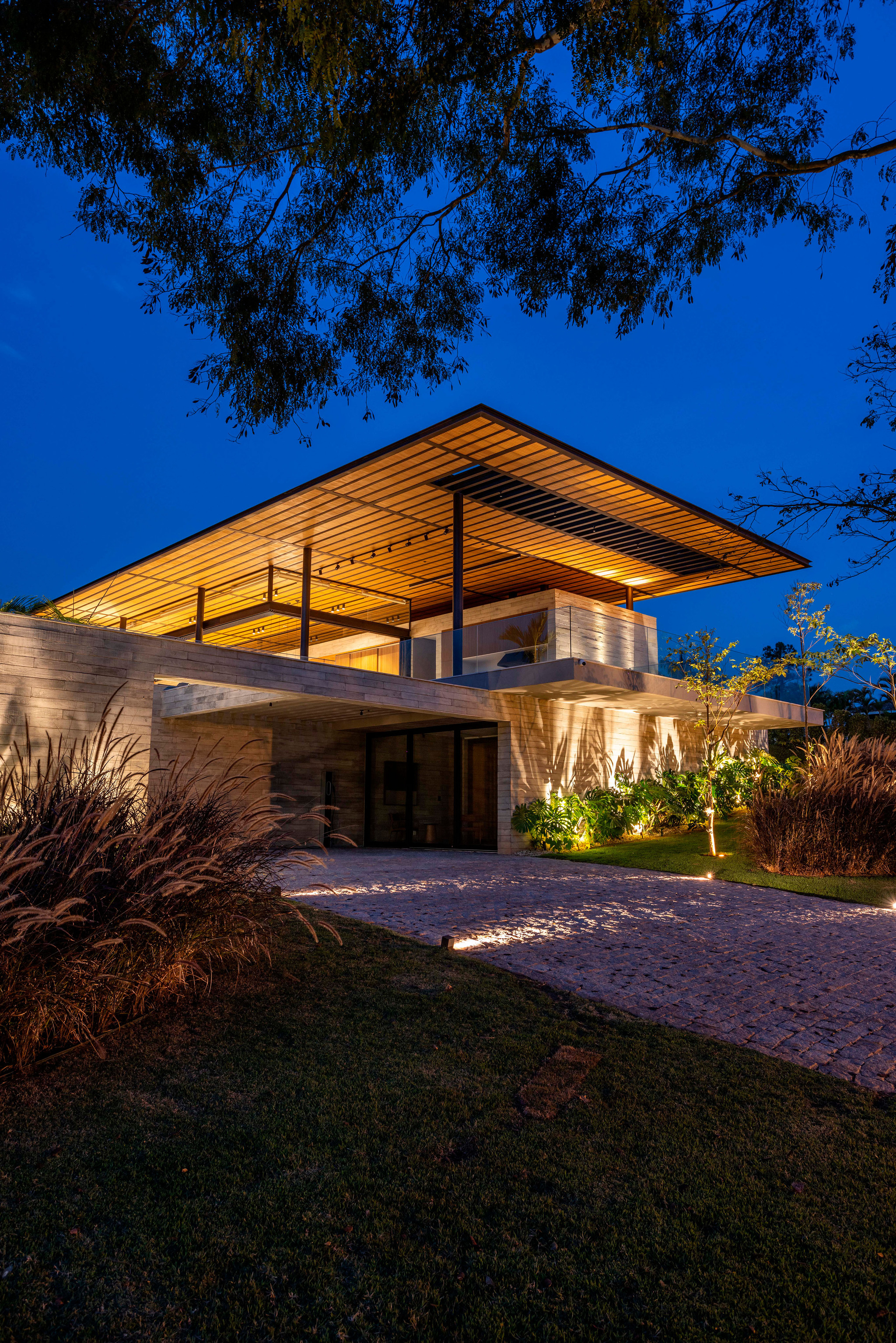 HF House