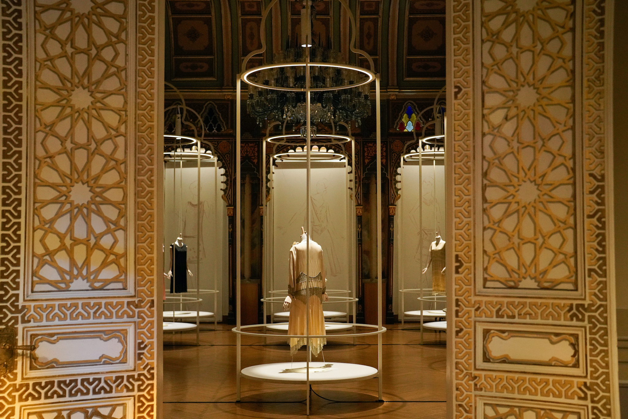 Elegance from Past to Future