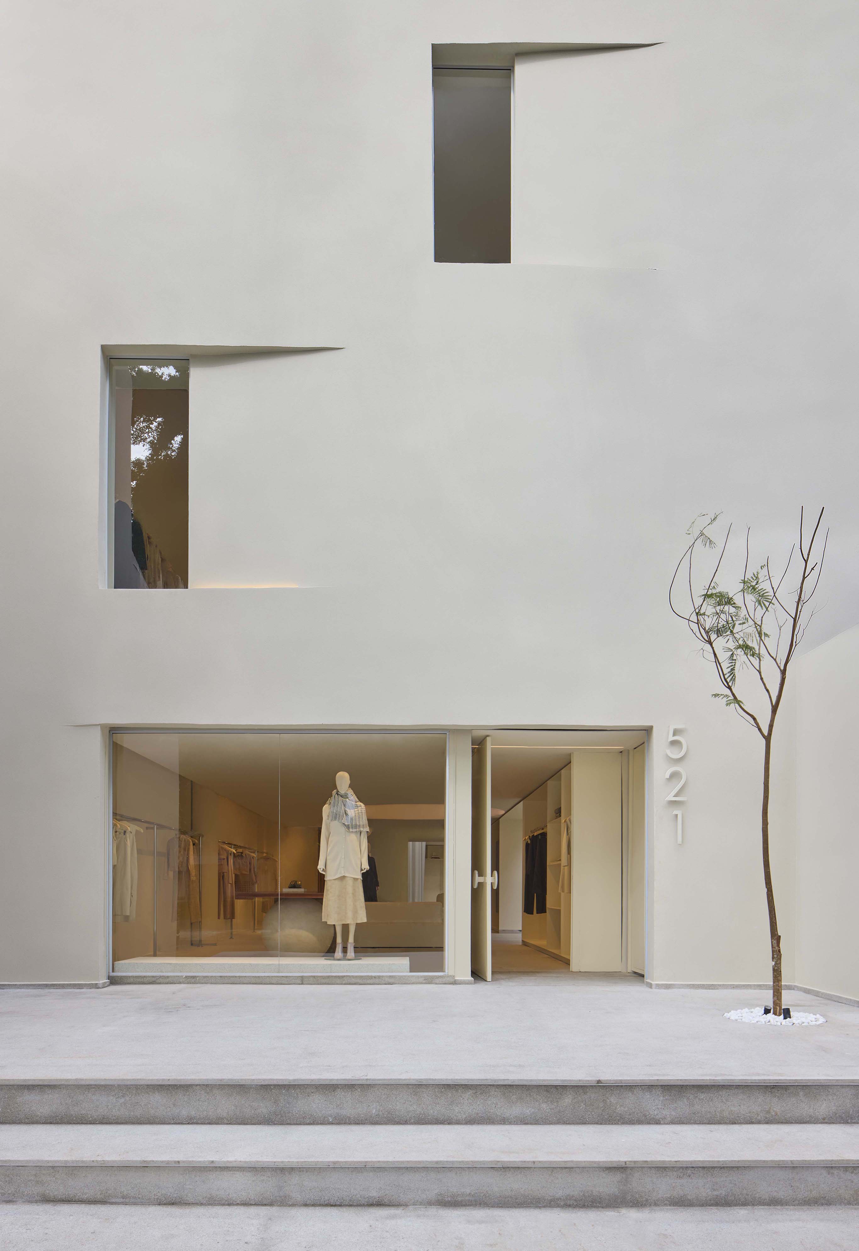 Lafort Flagship Studio