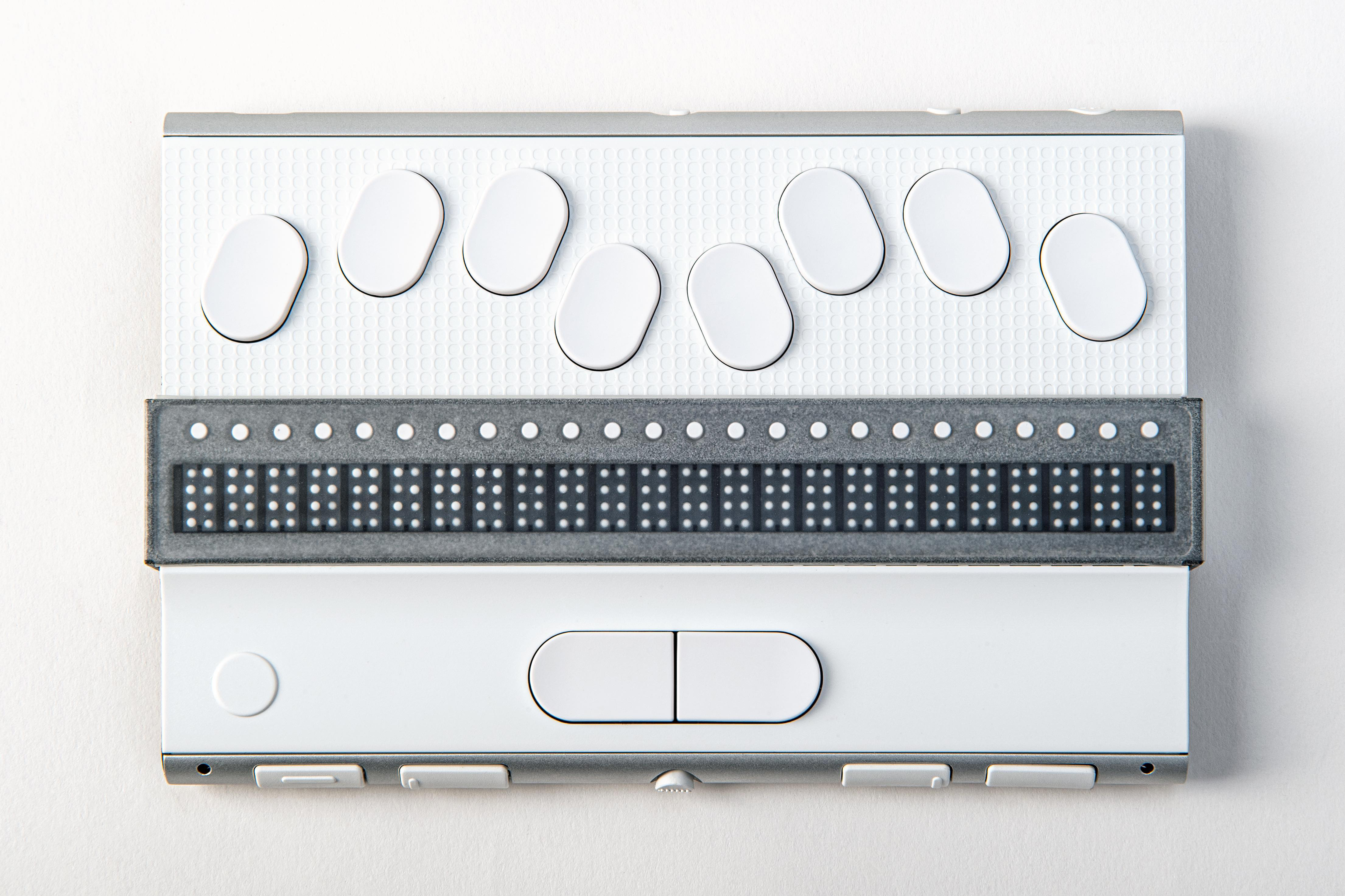 BraillePen24