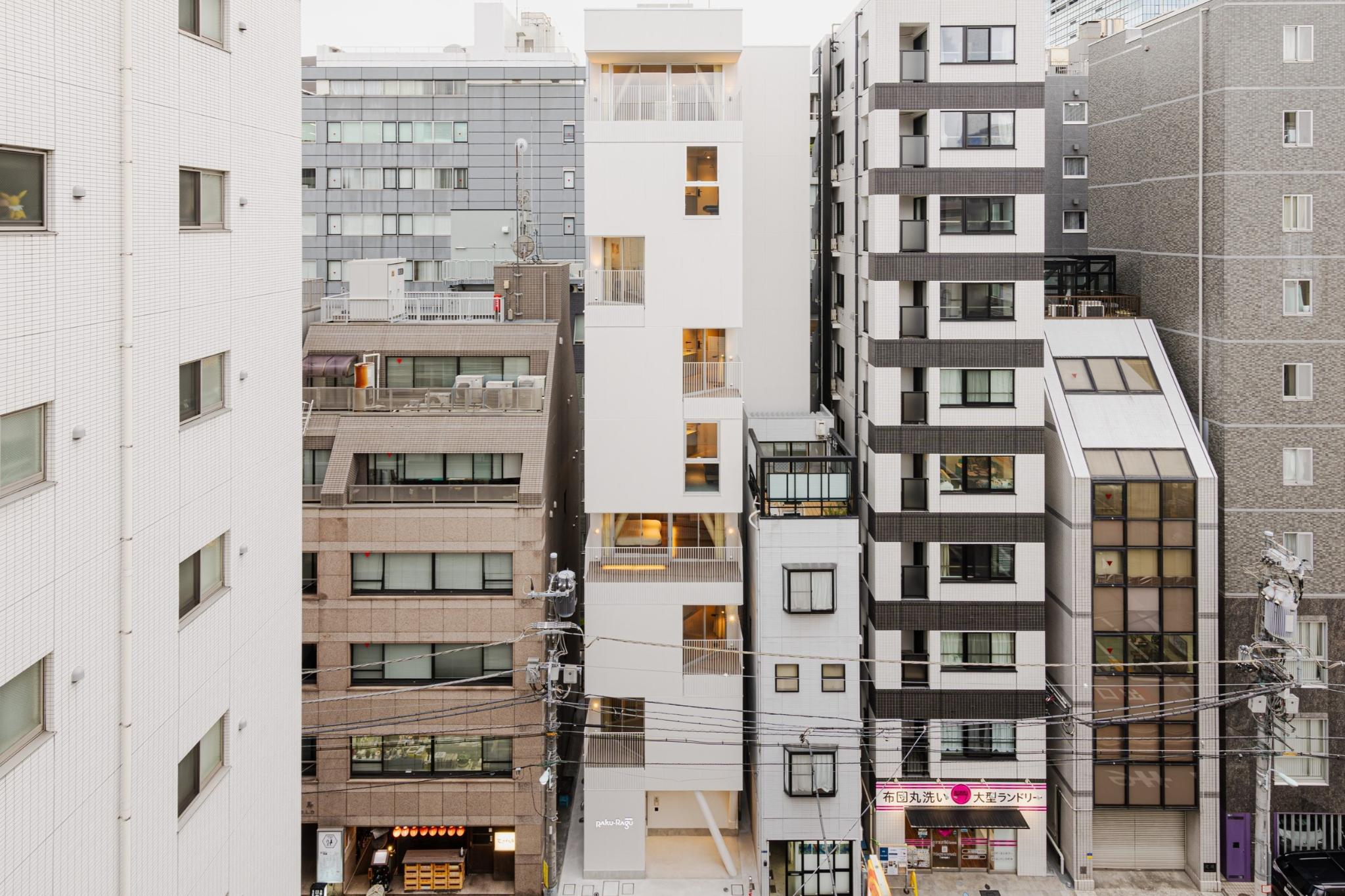 Hotel Rakuragu