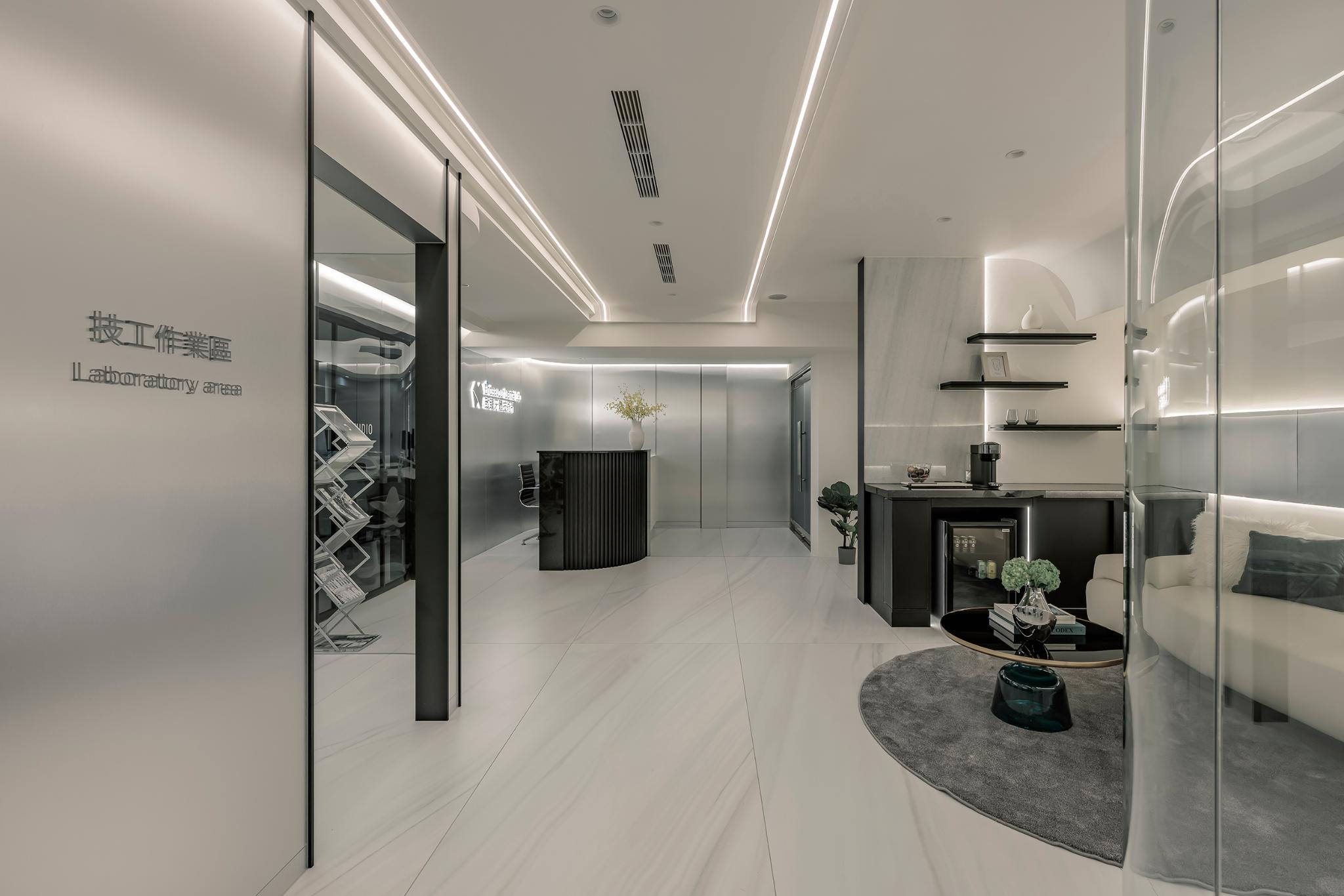 iF Design - Borderless Laboratory