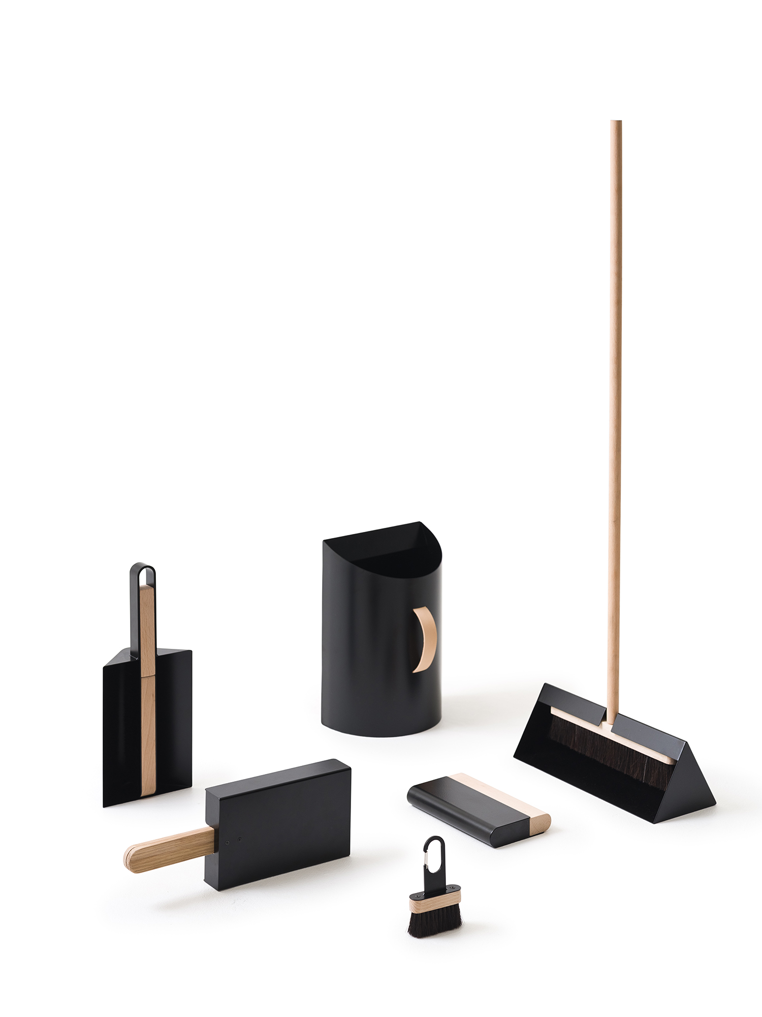 BRUSHUP: a series of Japan-made brooms & dustpans