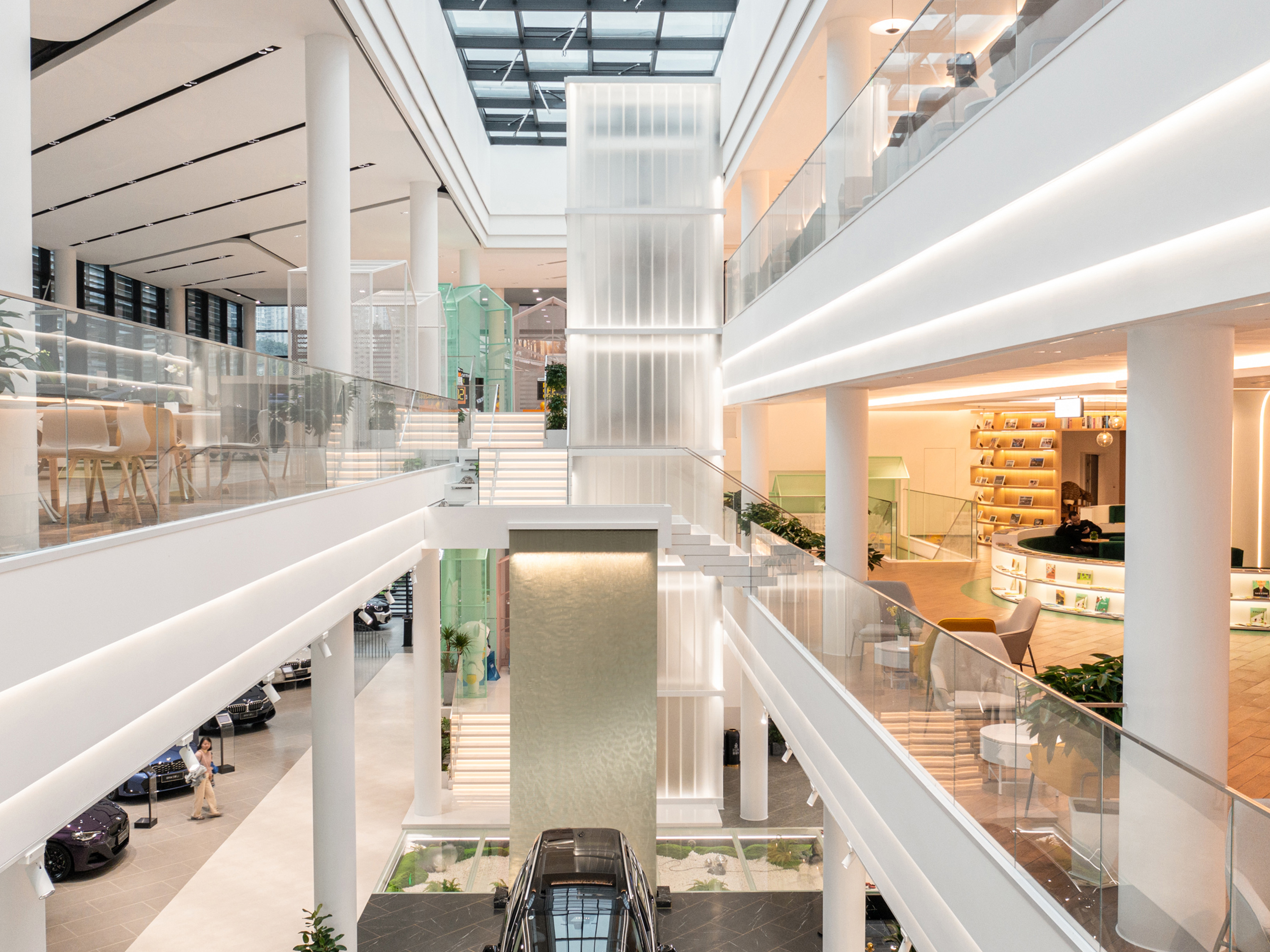 Chongqing BowChuang BMW 4S Store