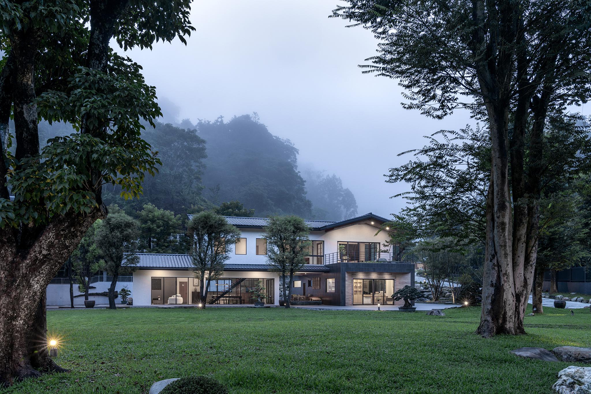 Jinjing Lane Residence