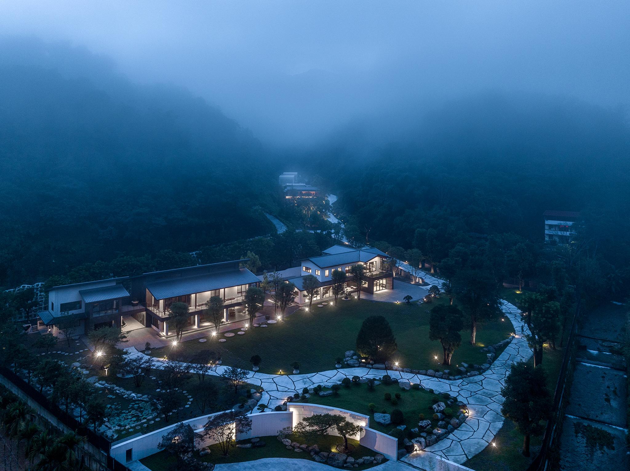 Jinjing Lane Residence