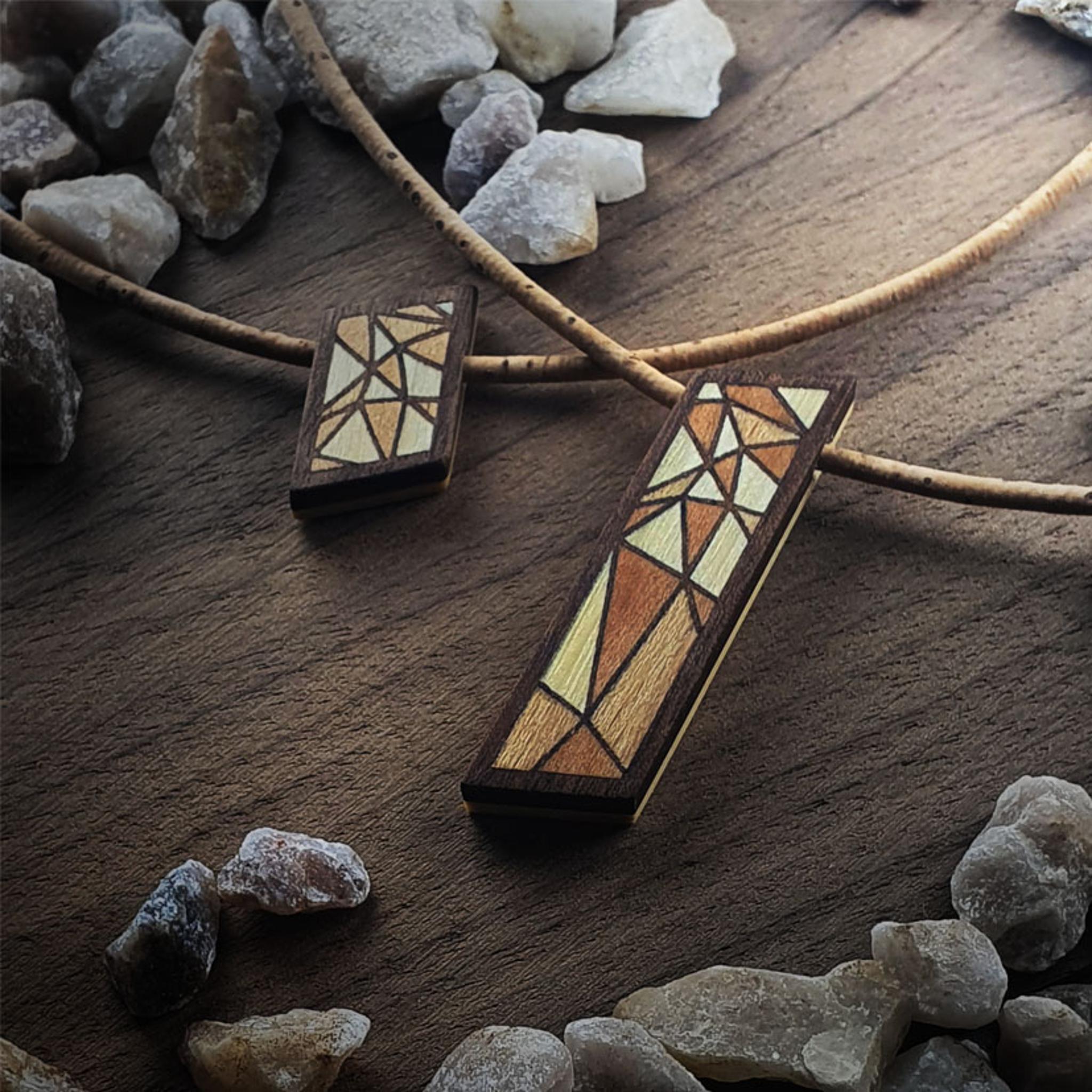 EINKLANG - wooden necklaces