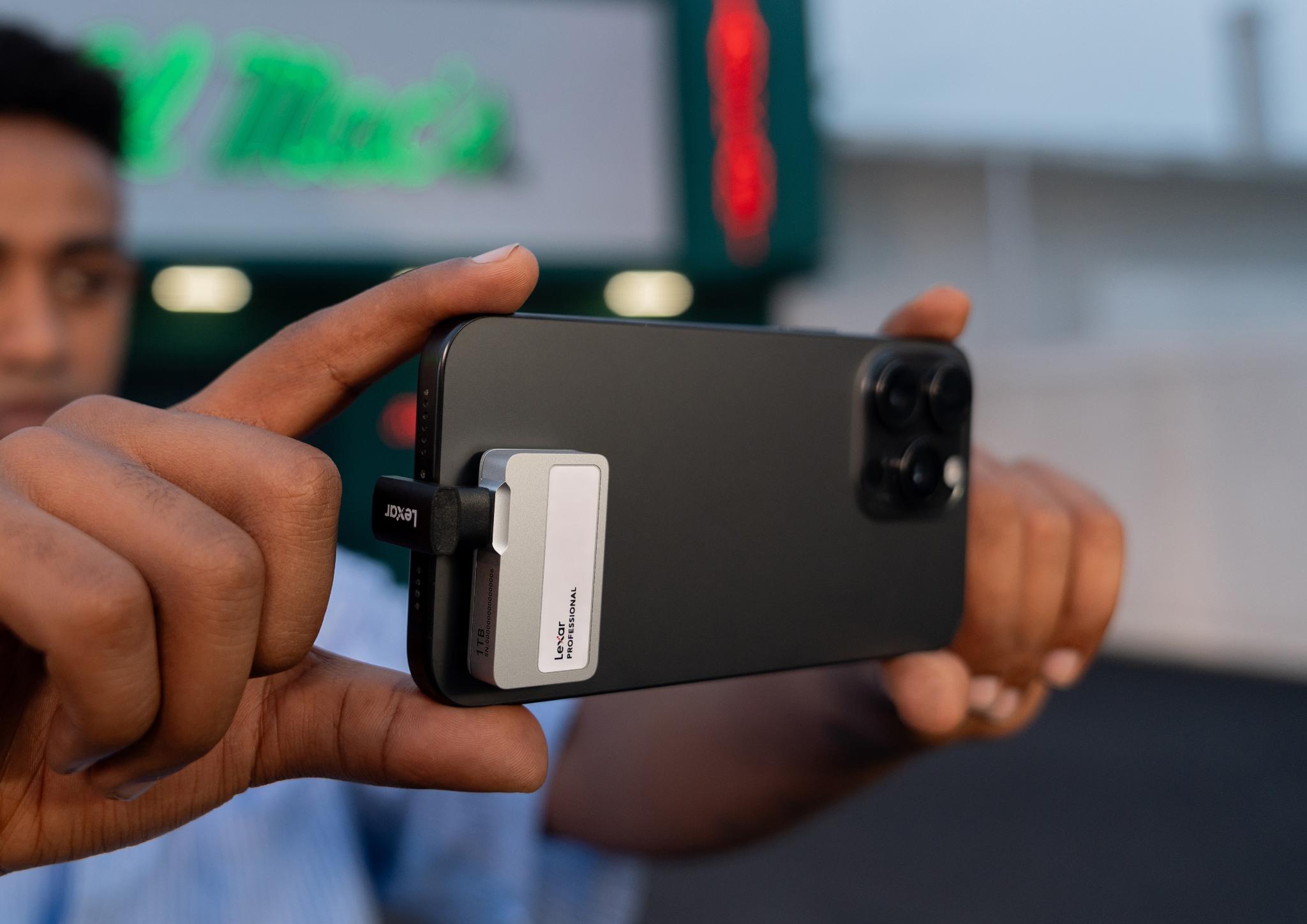 Lexar Professional Go Portable SSD with Hub