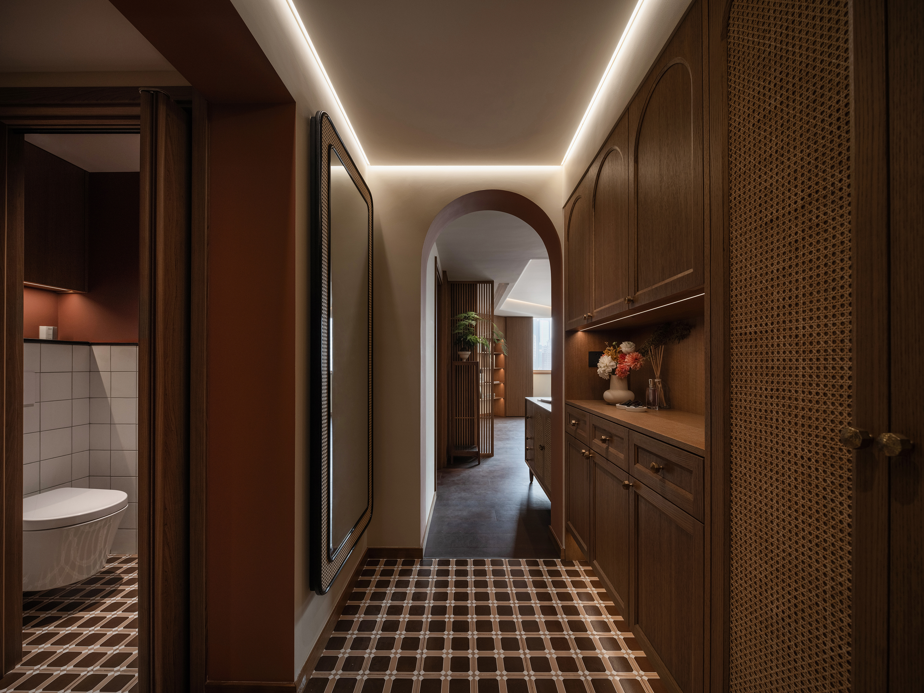 iF Design - Renovation of An Antique Eastern Residence