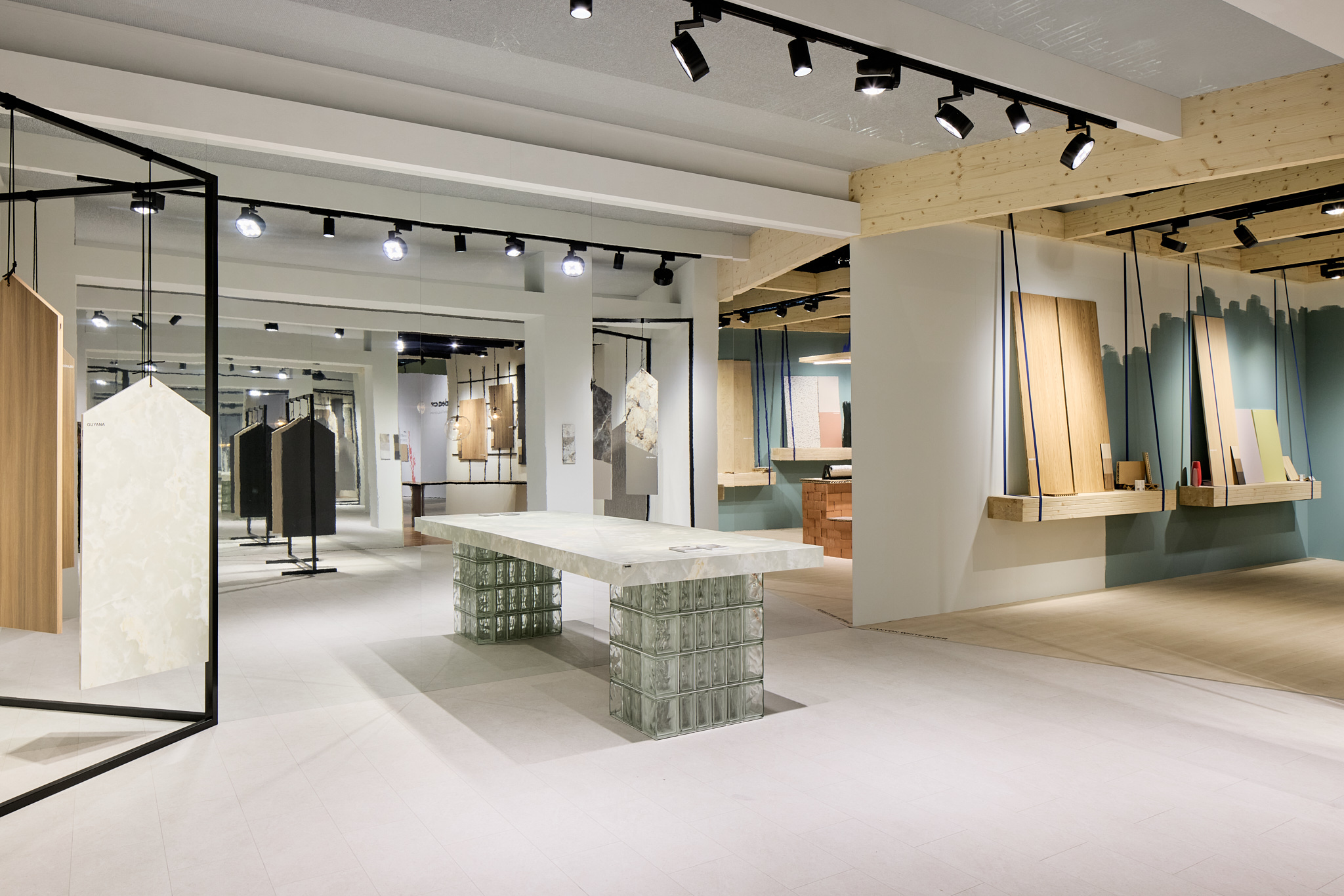 Trade fair booth for Schattdecor at Interzum 2025