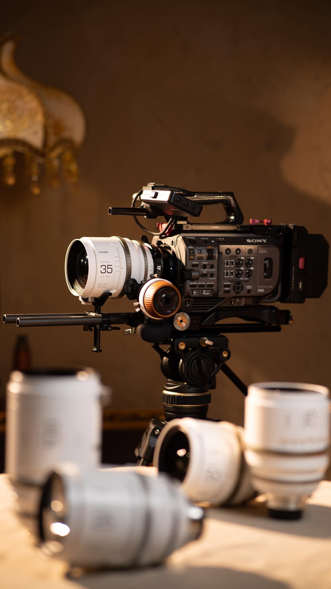 Viltrox EPIC Series T2.0 1.33X Anamorphic Lens