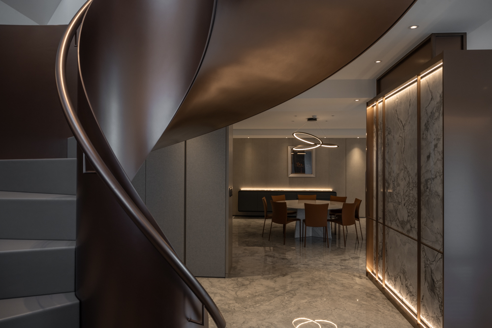 Pure&quiet new starting point