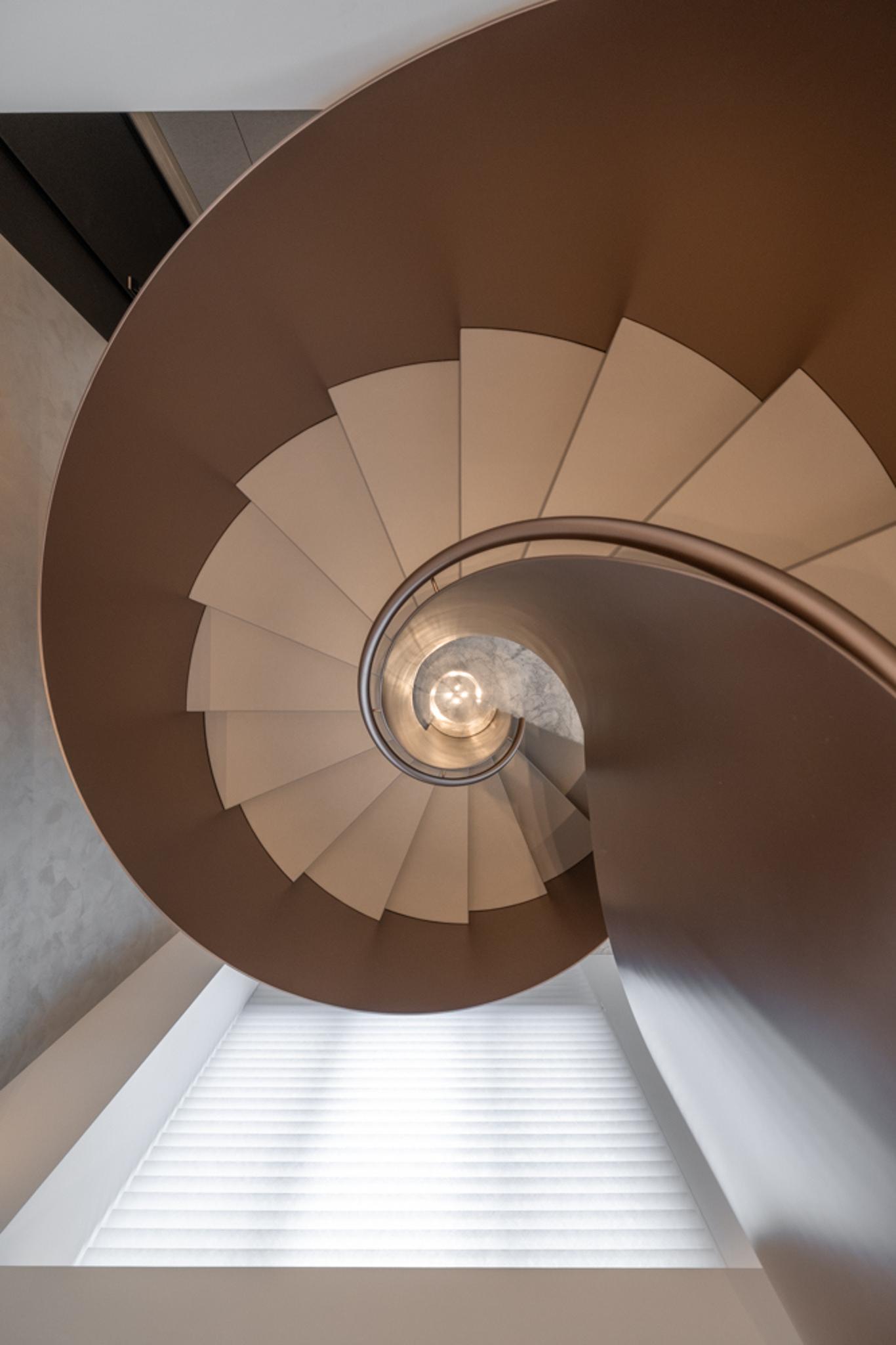 Pure&quiet new starting point