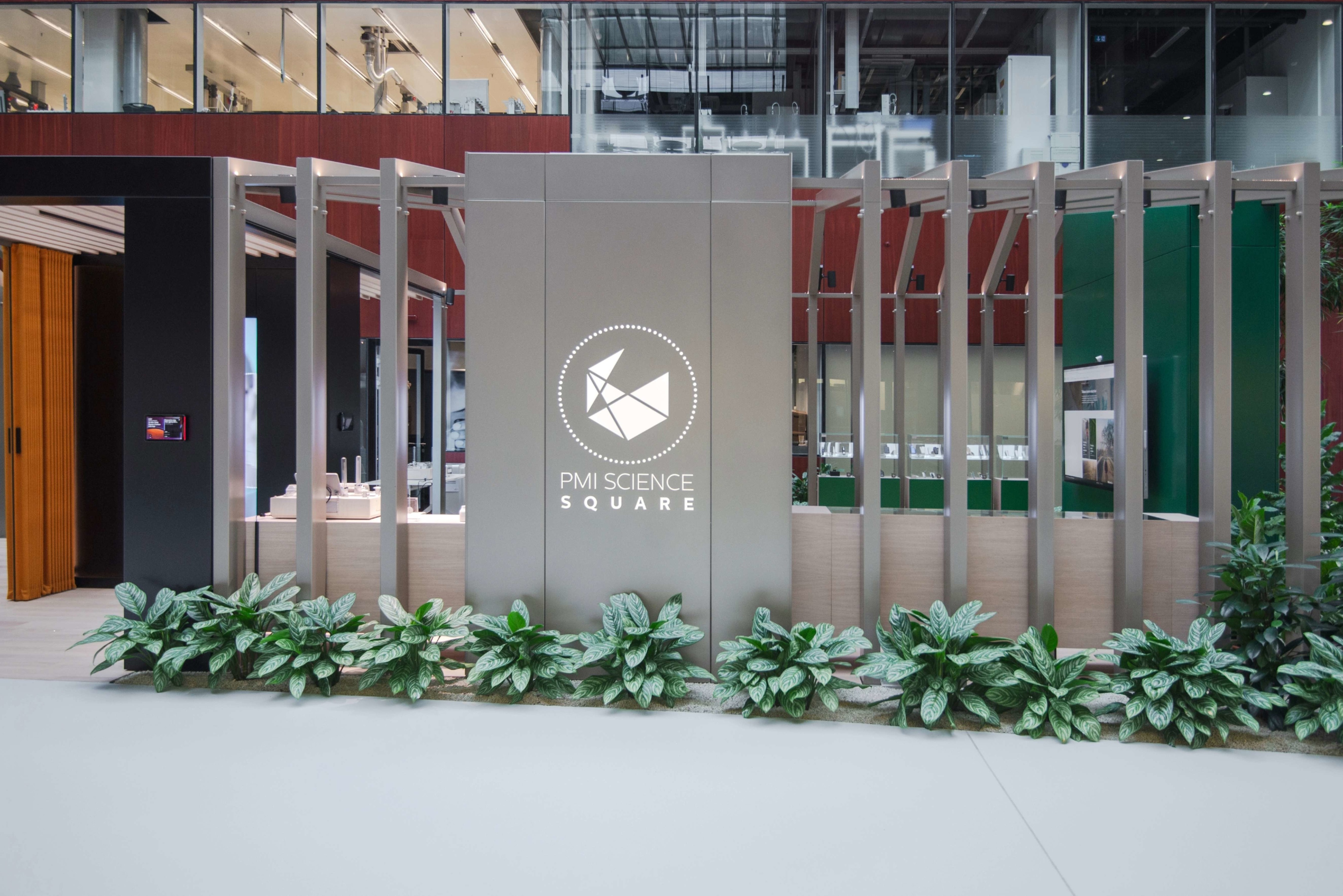 Country Lab X PMI’s Science Square