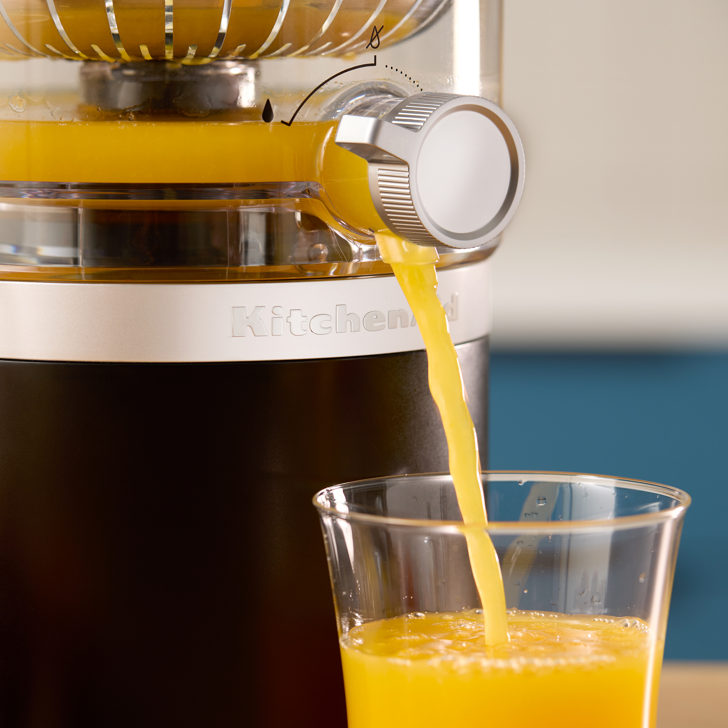 KitchenAid Go - Cordless Citrus Juicer & Chopper
